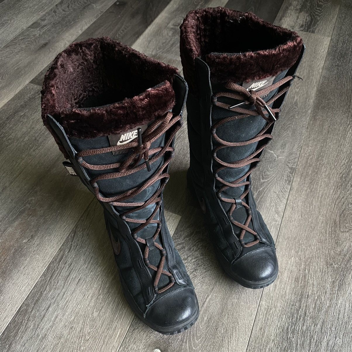 Nike Vintage Y2K 2000s Nike Winter High Lace Faux Fur Snow Boots Size US 7.5 / IT 37.5 - 2 Thumbnail
