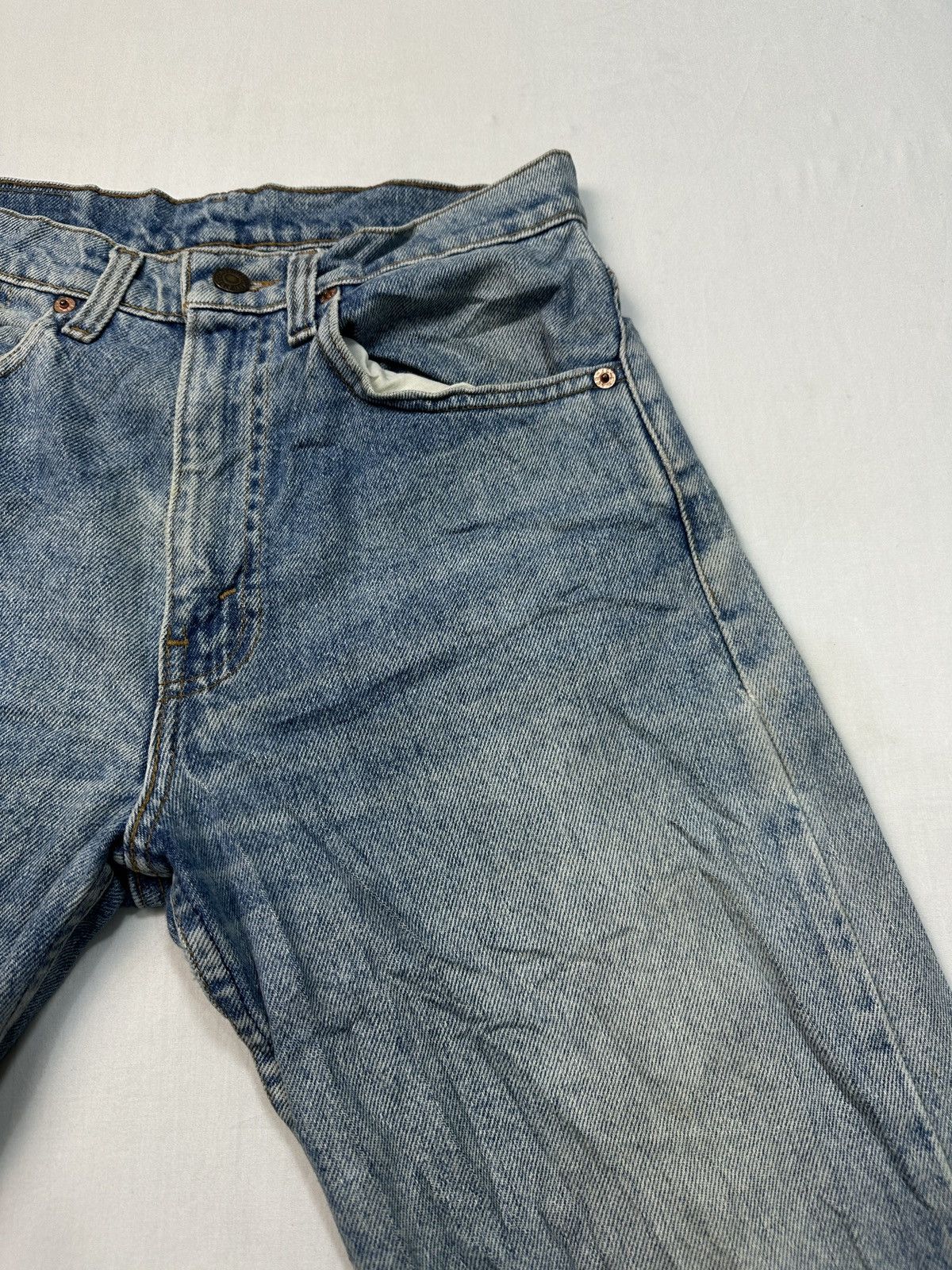 Levi's Vintage Clothing Vintage Levi’s 505 made in USA denim jeans Size US 29 - 8 Thumbnail