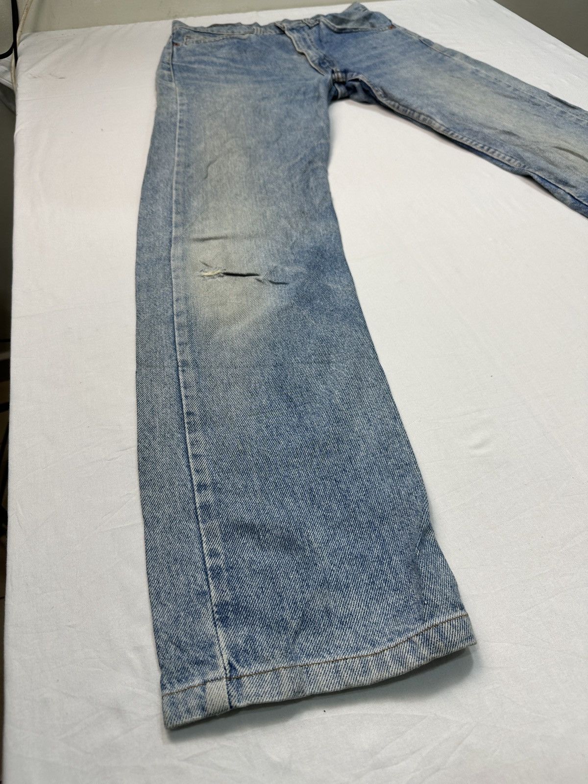 Levi's Vintage Clothing Vintage Levi’s 505 made in USA denim jeans Size US 29 - 5 Thumbnail