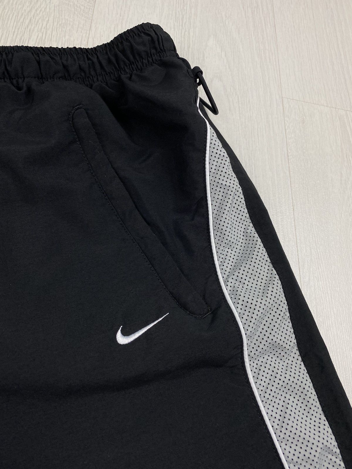 Nike Vintage Nike Swoosh Drill Y2K Shorts Carhartt Ed Hardy Size US 34 / EU 50 - 2 Thumbnail