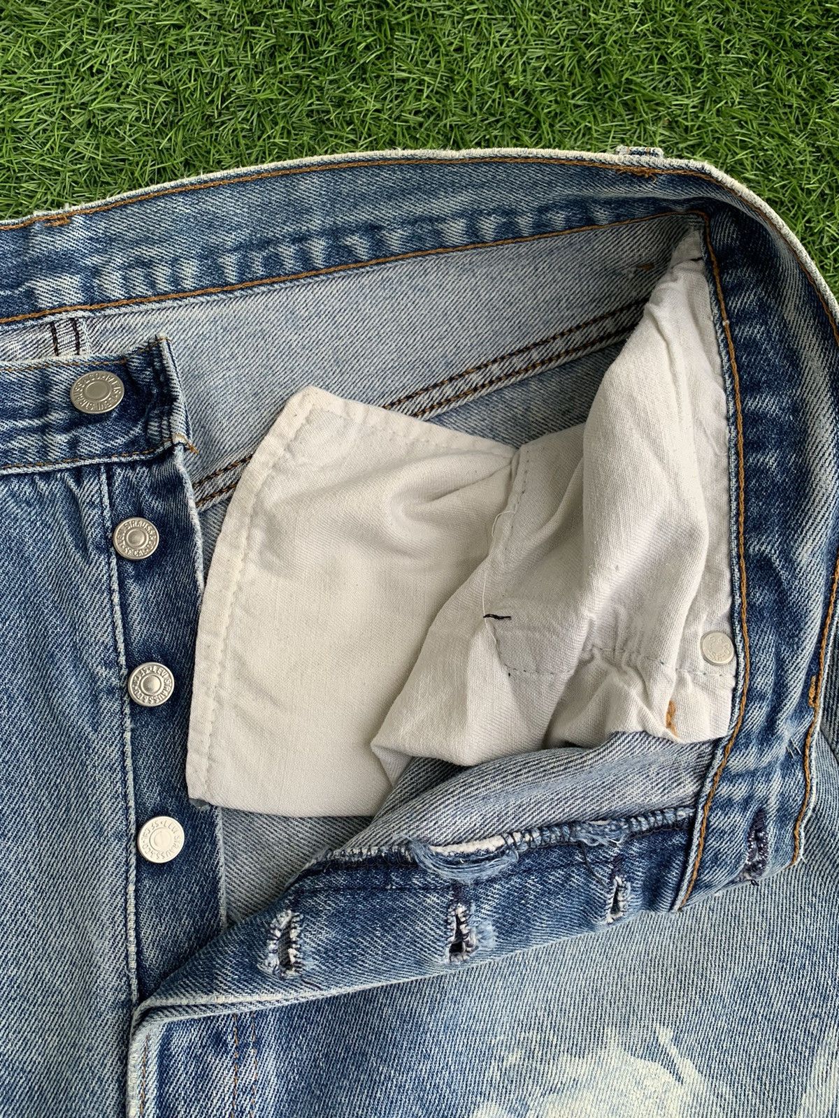 Levi's Vintage 90s Levis 501 Distressed Denim Painter Custom Size US 34 / EU 50 - 12 Thumbnail