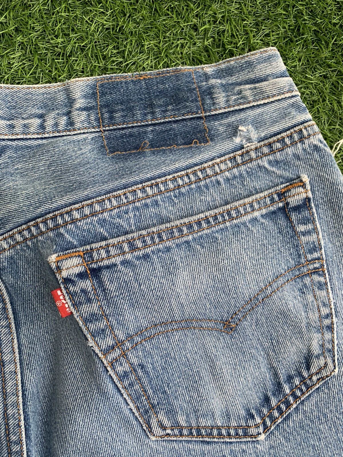 Levi's Vintage 90s Levis 501 Distressed Denim Painter Custom Size US 34 / EU 50 - 8 Thumbnail