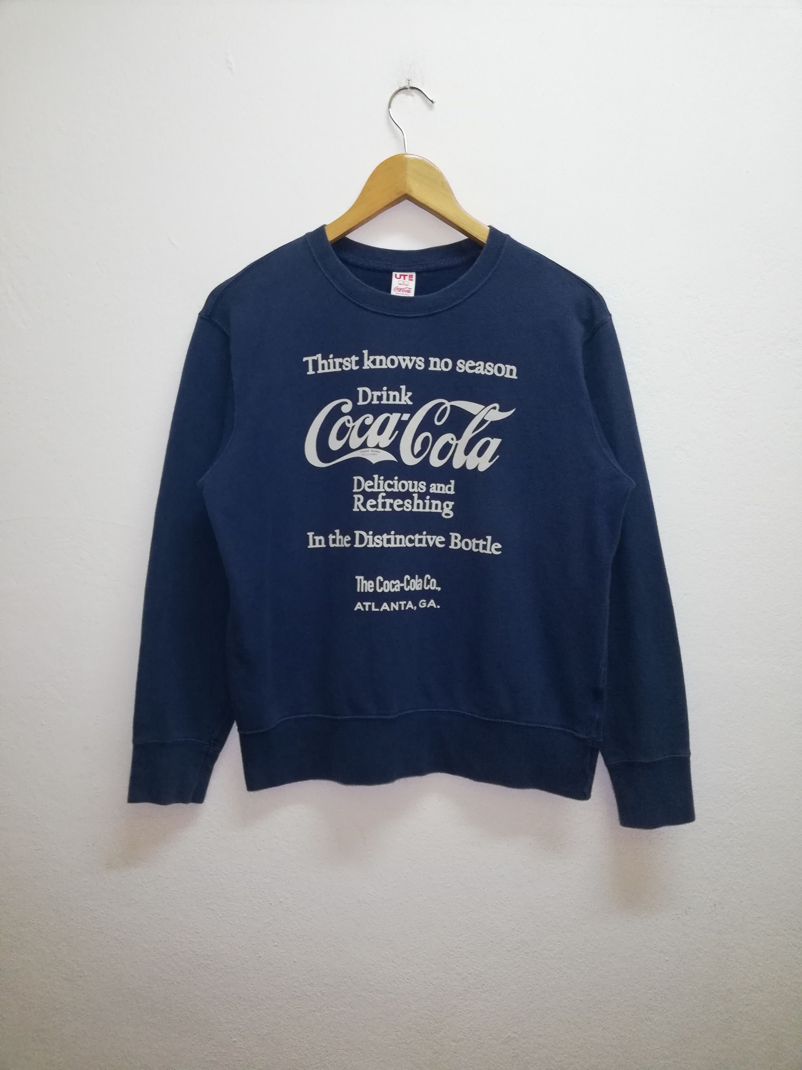 Coca Cola Vintage🔥 Cola Cola Hoodie by Uniqlo (c33) Size US S / EU 44-46 / 1 - 1 Thumbnail