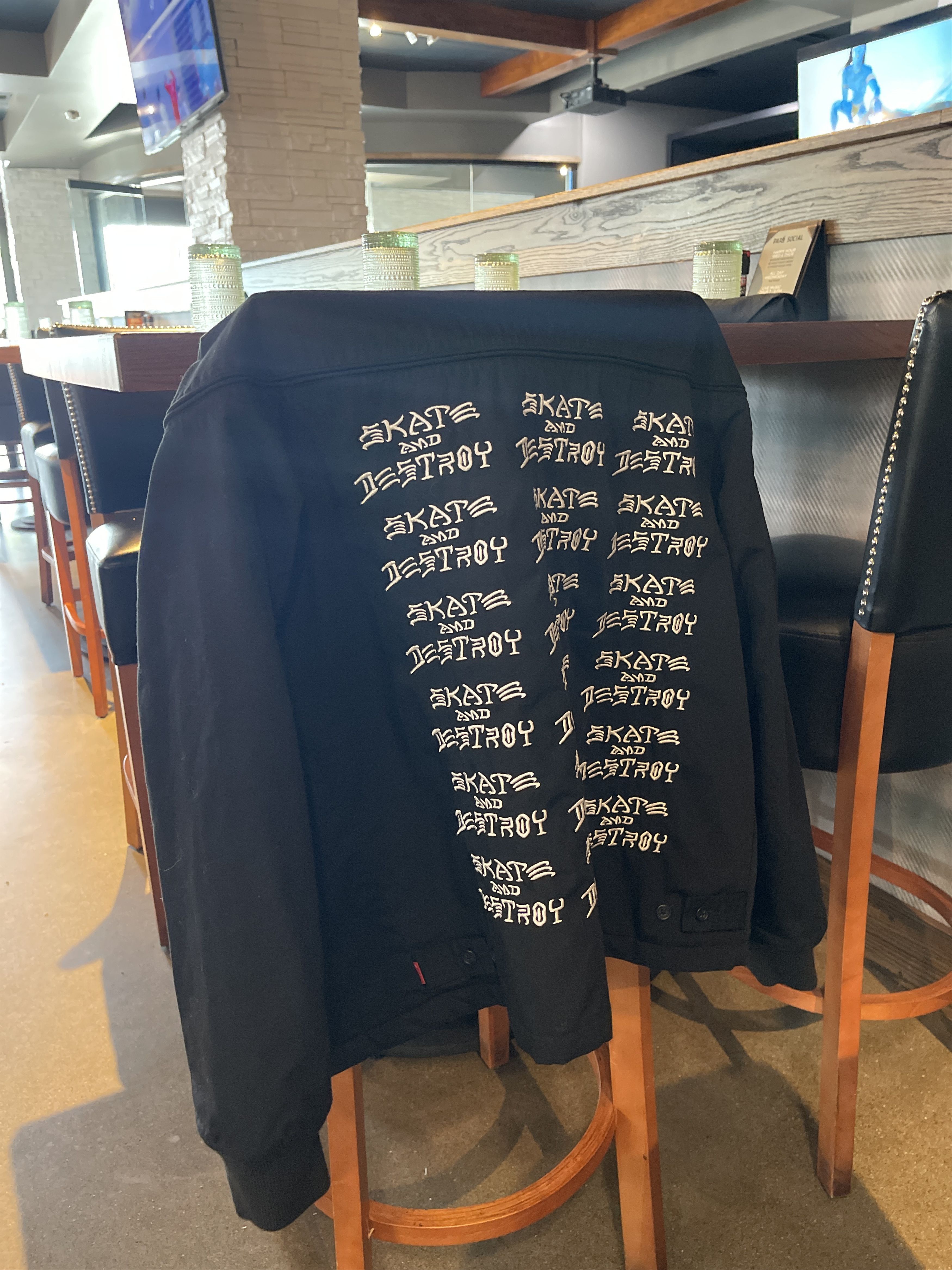 Supreme thrasher jacket