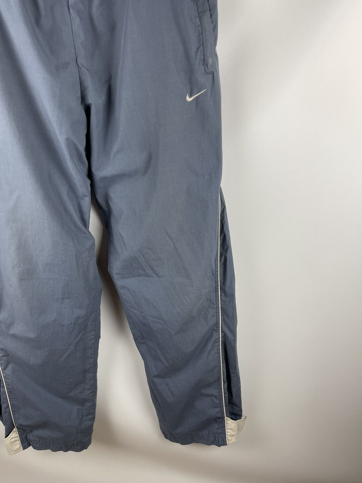 Nike Nike vintage y2k drill logo swoosh grey track pants Size US 36 / EU 52 - 5 Thumbnail