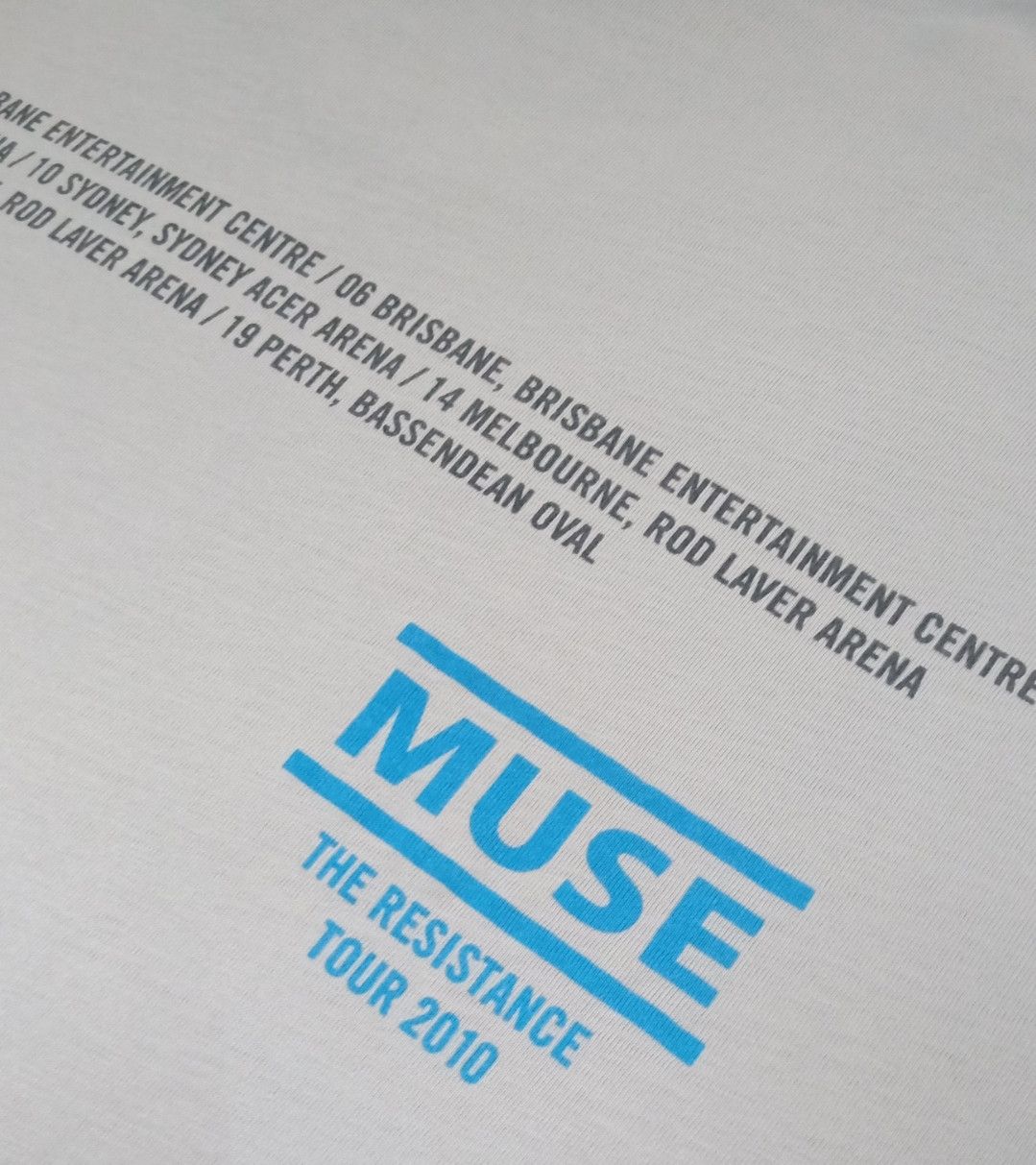 Band Tees × basketcase gallery MUSE The Resistance Tour 2010 T-shirt Size US M / EU 48-50 / 2 - 12 Thumbnail