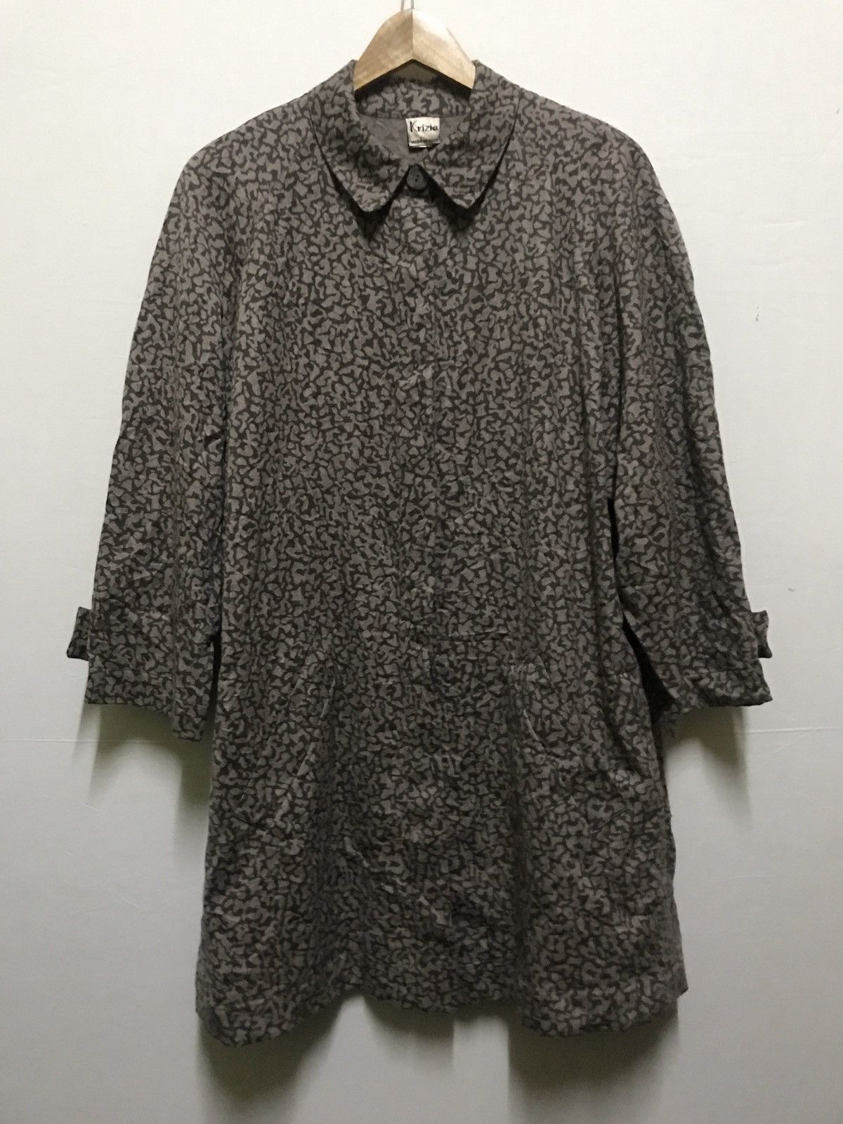 Krizia Uomo Krizia Italy Overcoat Long Coat Full Print Leopard Size L / US 10 / IT 46 - 1 Thumbnail