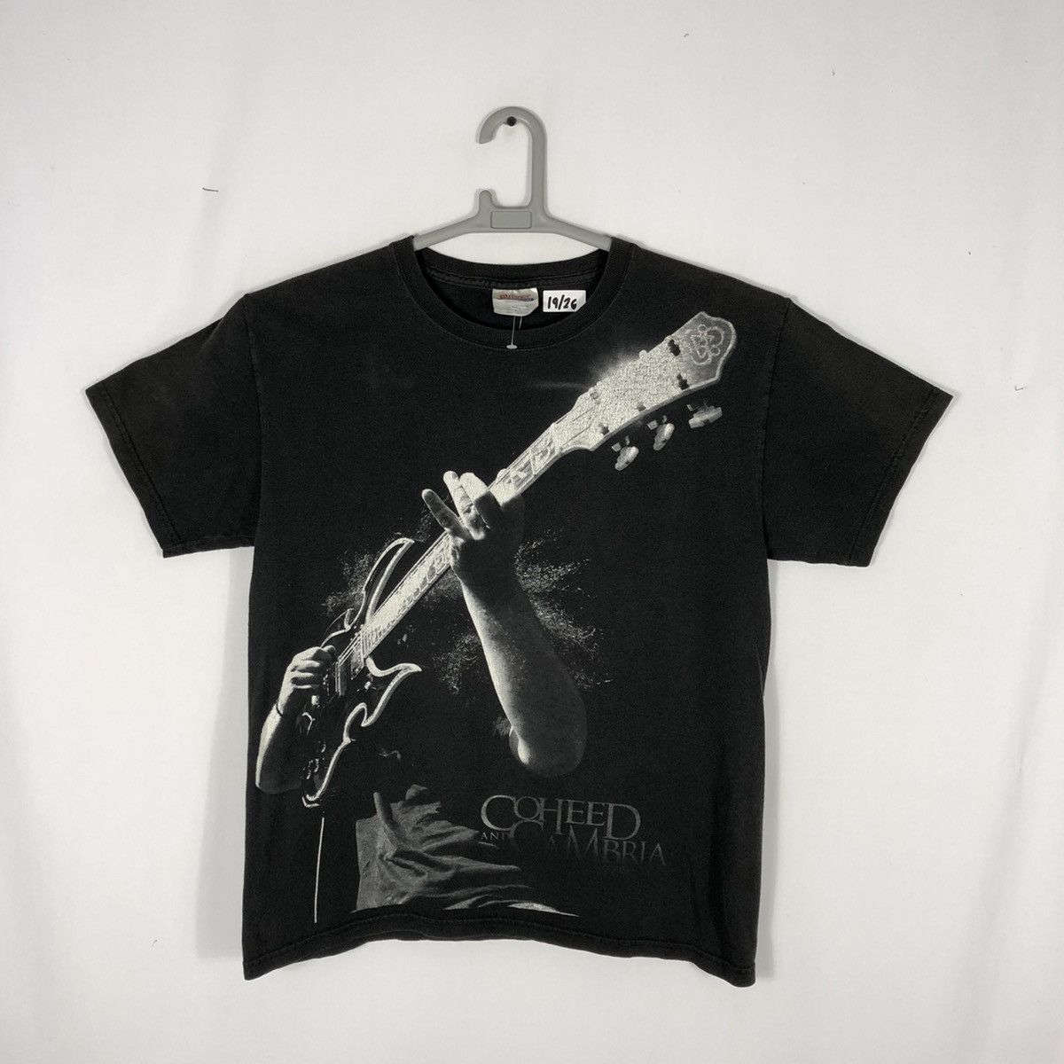 Band Tees × Vintage Vintage Coheed And Cambria Progressive Metal Big Print Tee Size US M / EU 48-50 / 2 - 1 Thumbnail