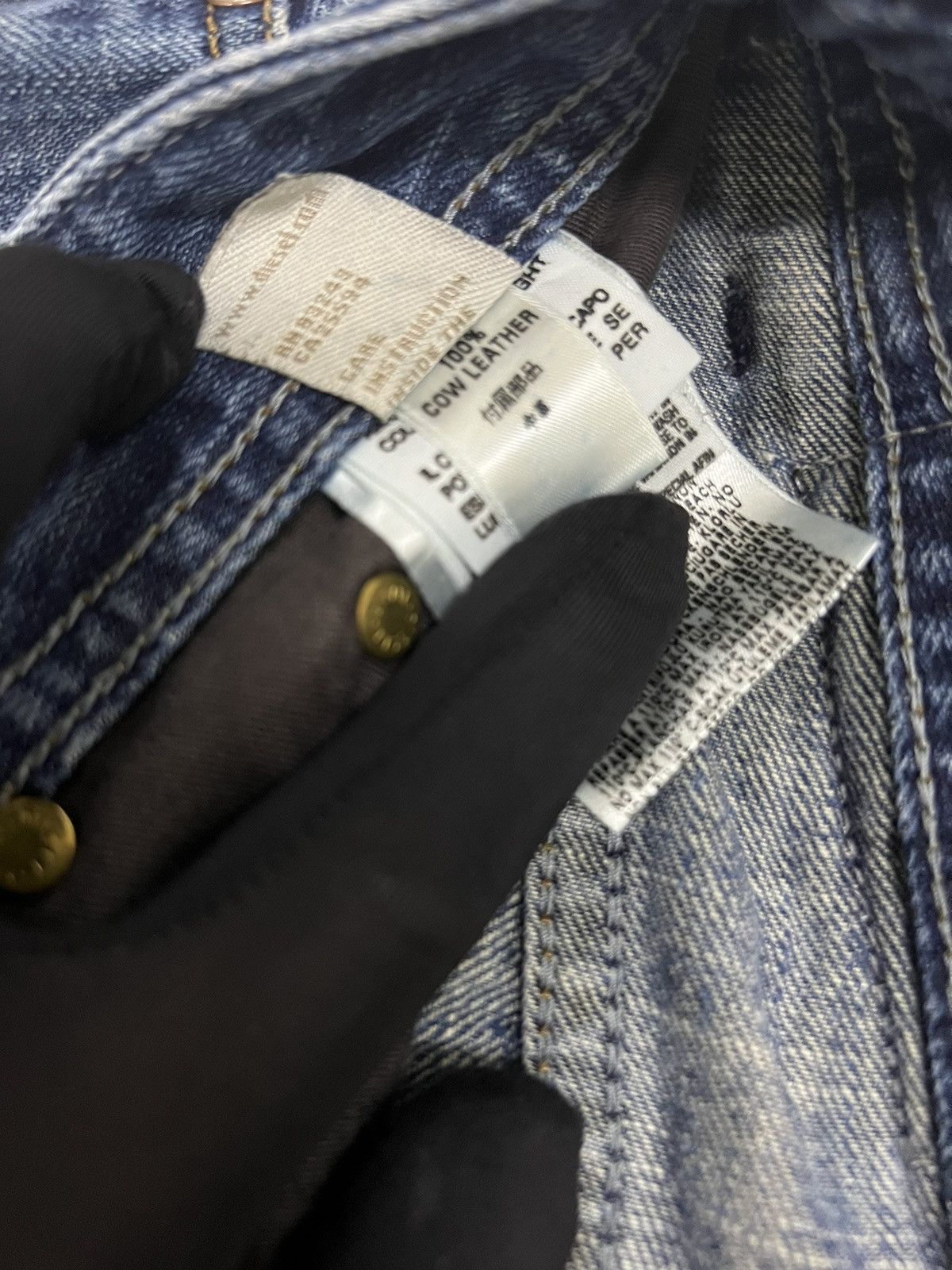 Diesel Vintage Diesel Italy Distressed Denim Jeans 36x33 Size US 36 / EU 52 - 14 Thumbnail