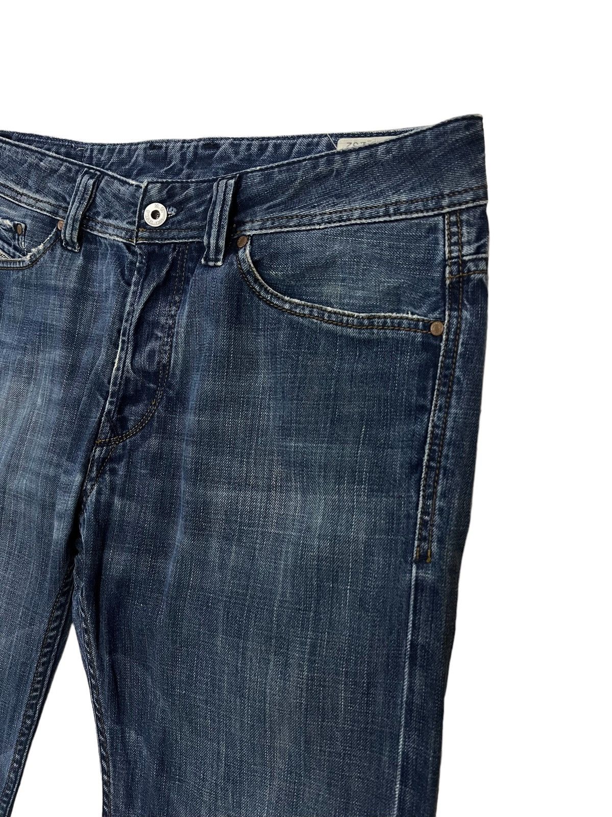 Diesel Vintage Diesel Italy Distressed Denim Jeans 36x33 Size US 36 / EU 52 - 5 Thumbnail