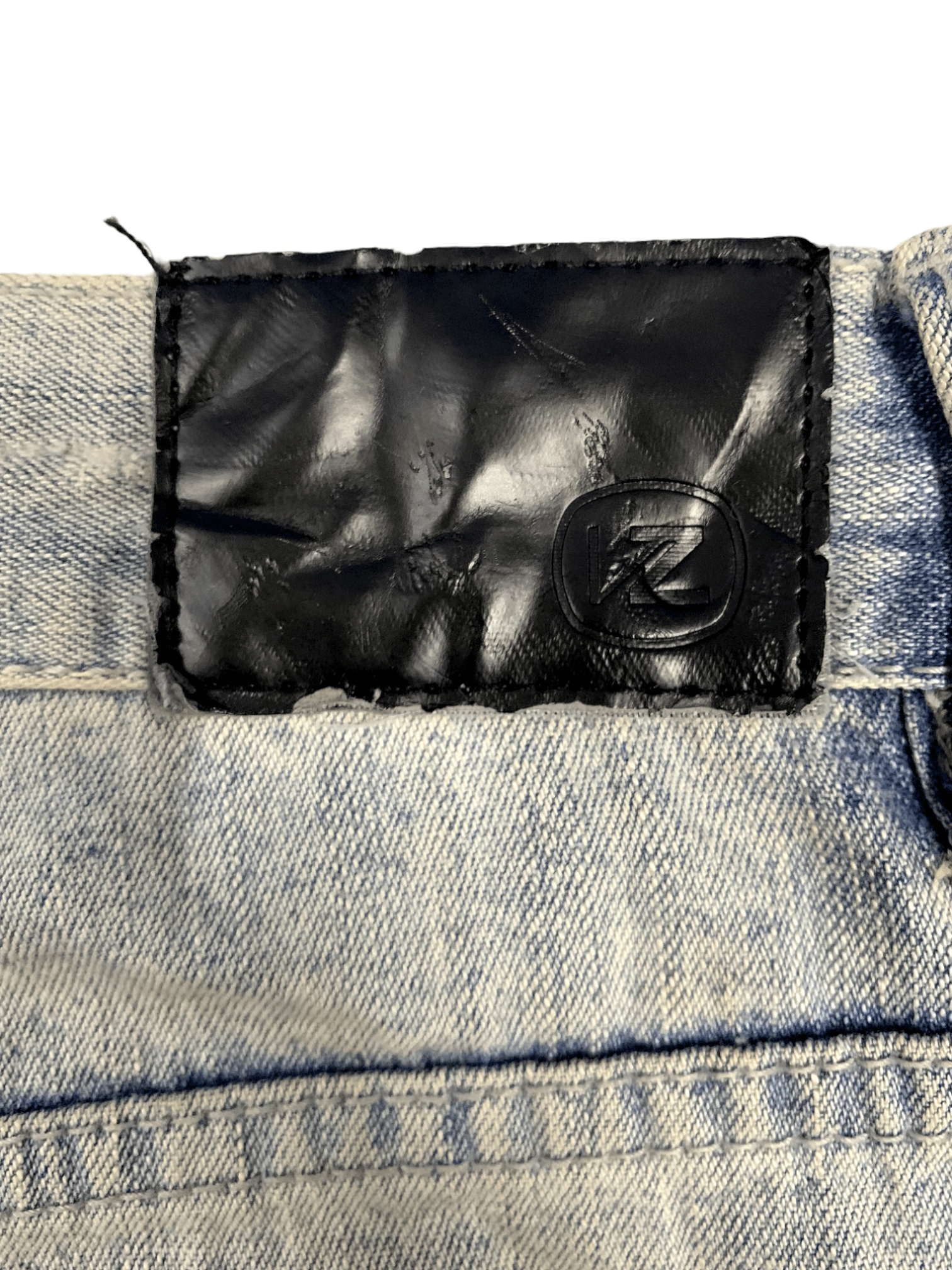 VonZipper SALES 🔥 Vintage Von Zipper Faded Wash Distressed Jeans Size US 33 - 11 Thumbnail