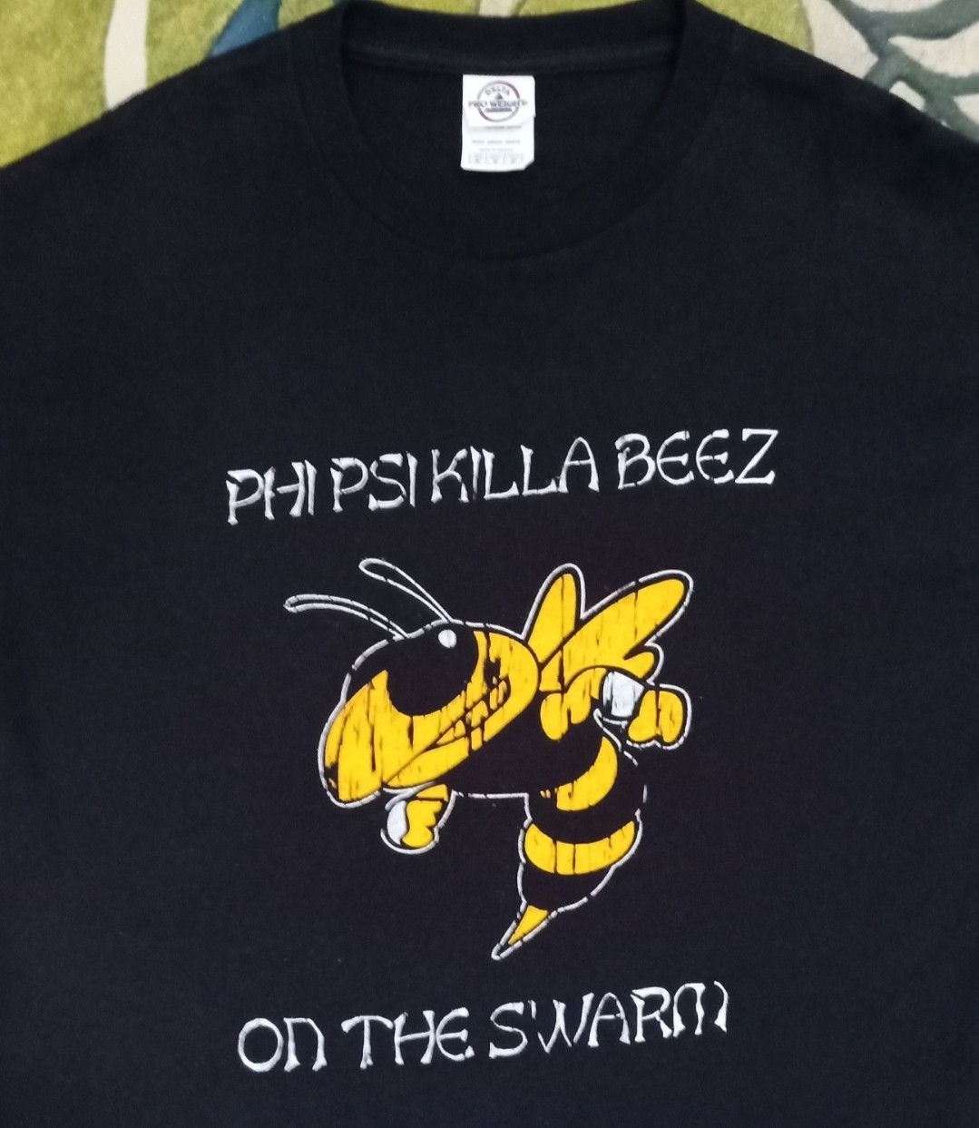 Rap Tees × Wu-Tang Clan Wu-Tang : Phi Psi Killa Beez On The Swarm T-shirt Size US M / EU 48-50 / 2 - 4 Thumbnail