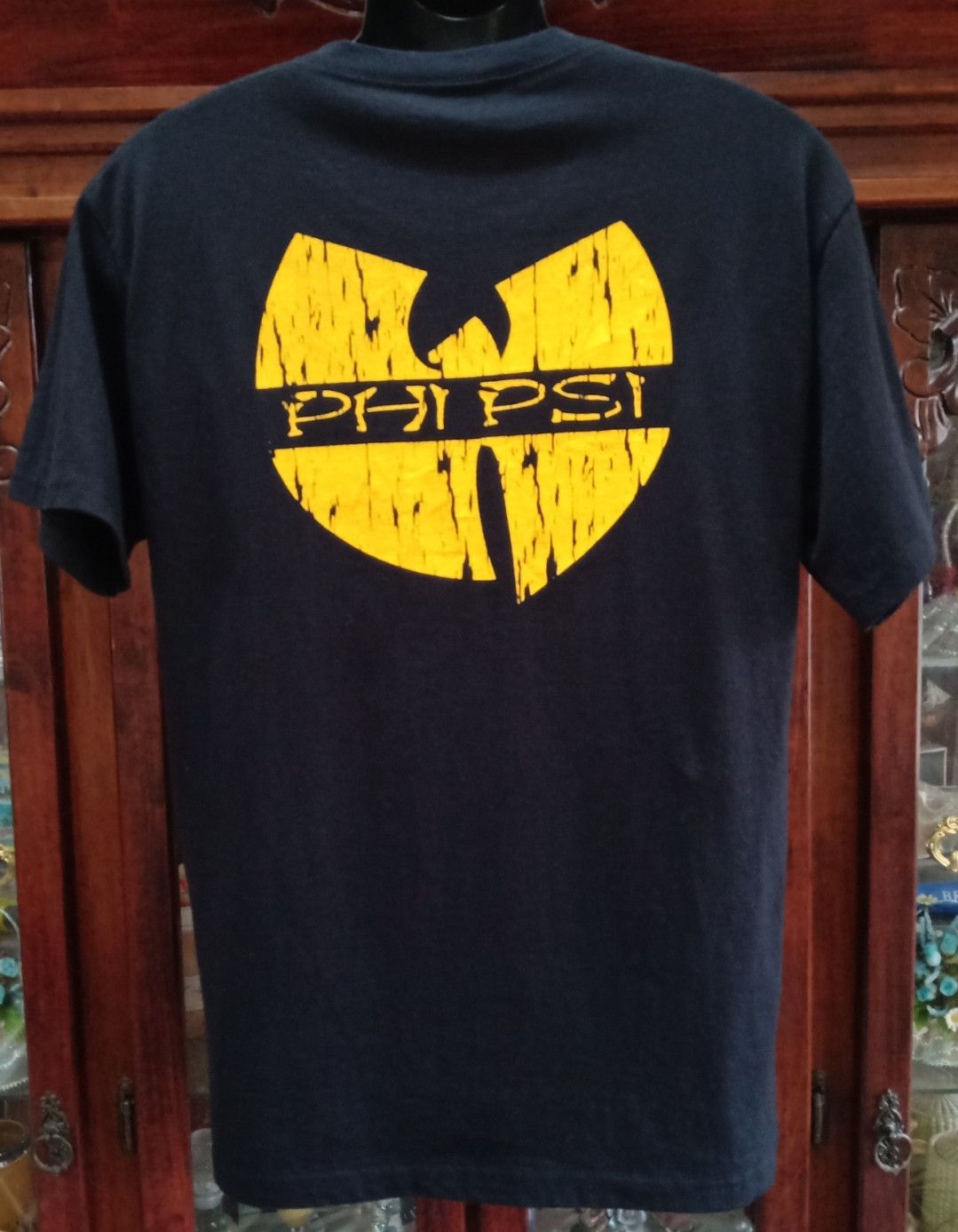 Rap Tees × Wu-Tang Clan Wu-Tang : Phi Psi Killa Beez On The Swarm T-shirt Size US M / EU 48-50 / 2 - 1 Thumbnail