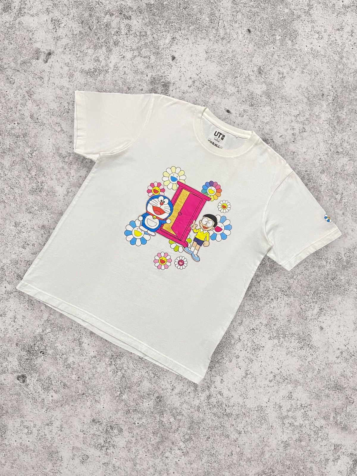 Uniqlo Doraemon X Takashi Murakami Tshirt | Grailed