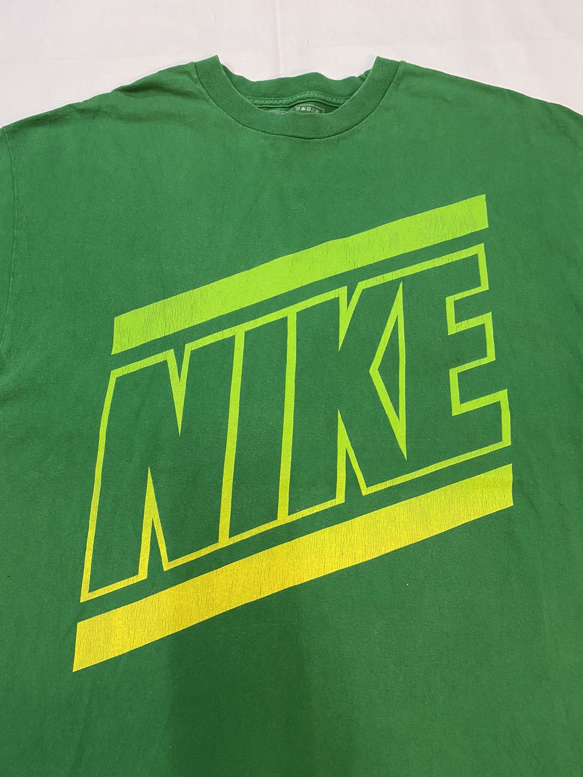 Nike Vintage Nike Big Print Tee Size US XL / EU 56 / 4 - 2 Thumbnail