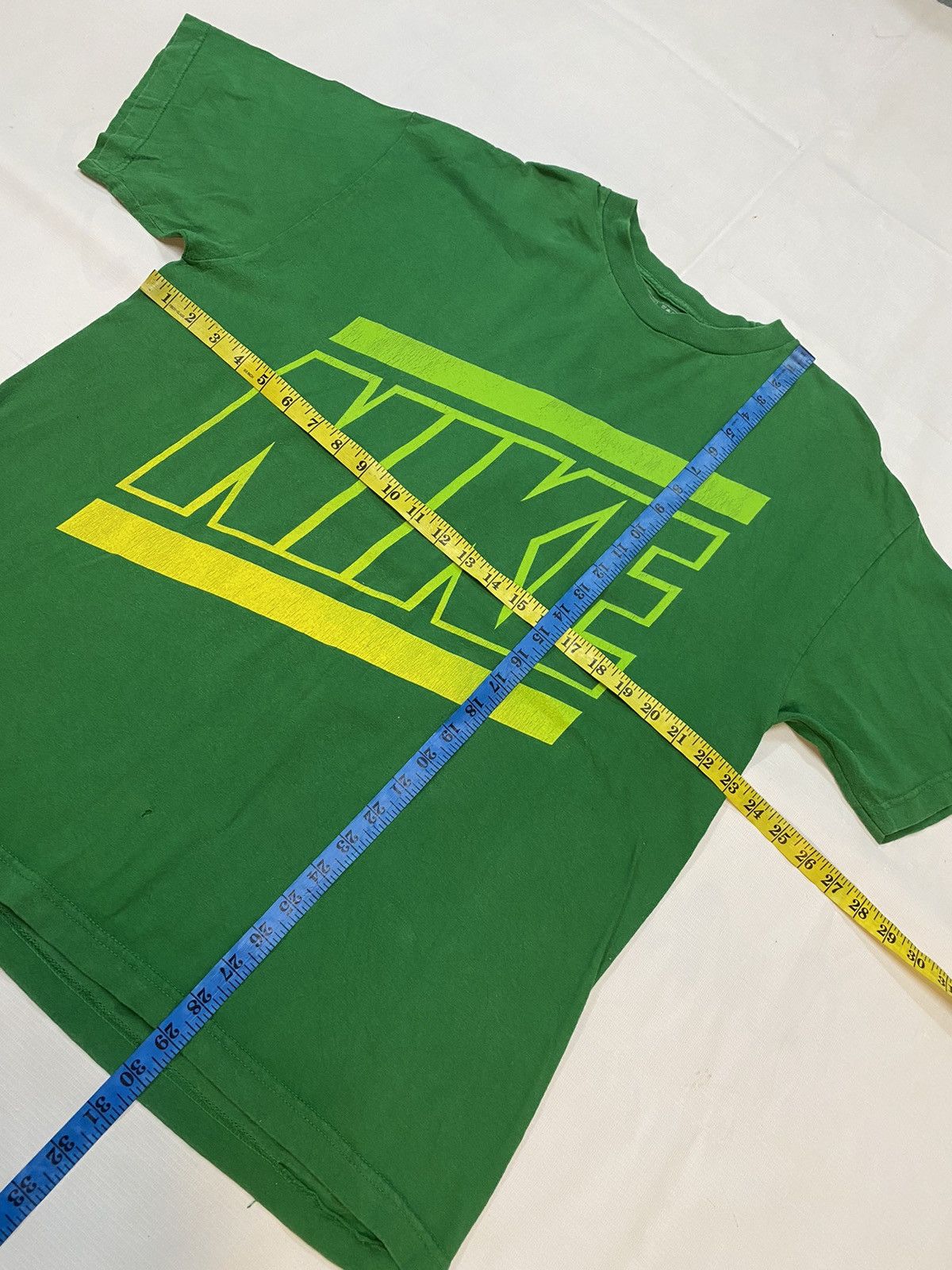 Nike Vintage Nike Big Print Tee Size US XL / EU 56 / 4 - 6 Thumbnail