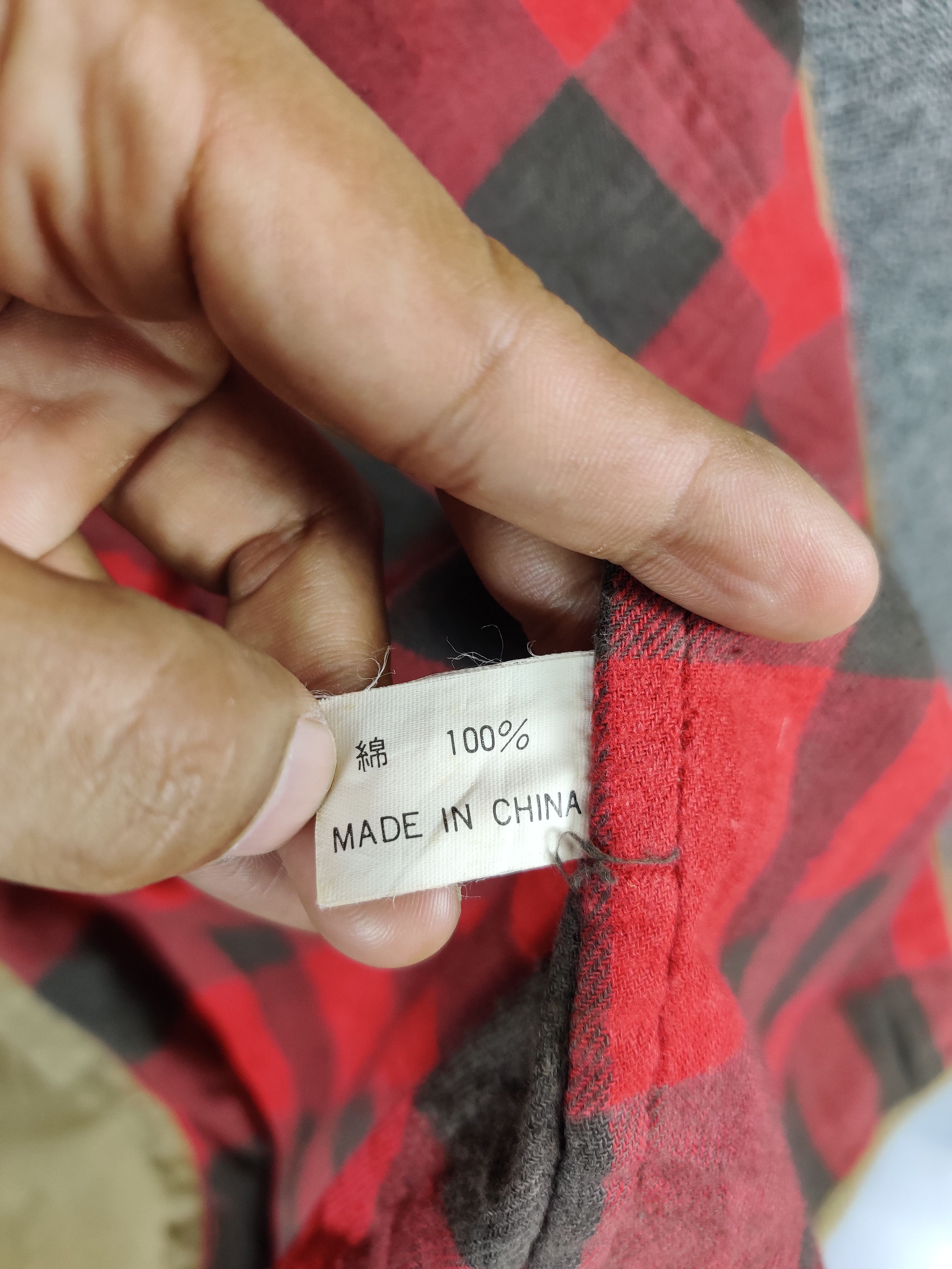 Japanese Brand Vintage Japanese Brand Checkered Shirt Button Up By Tit-Tup Size US M / EU 48-50 / 2 - 9 Thumbnail