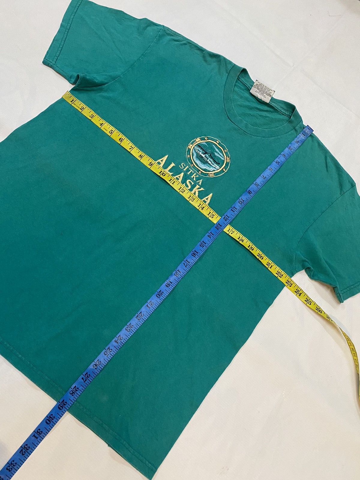 Vintage Vintage Alaska Tee Size US XL / EU 56 / 4 - 5 Thumbnail