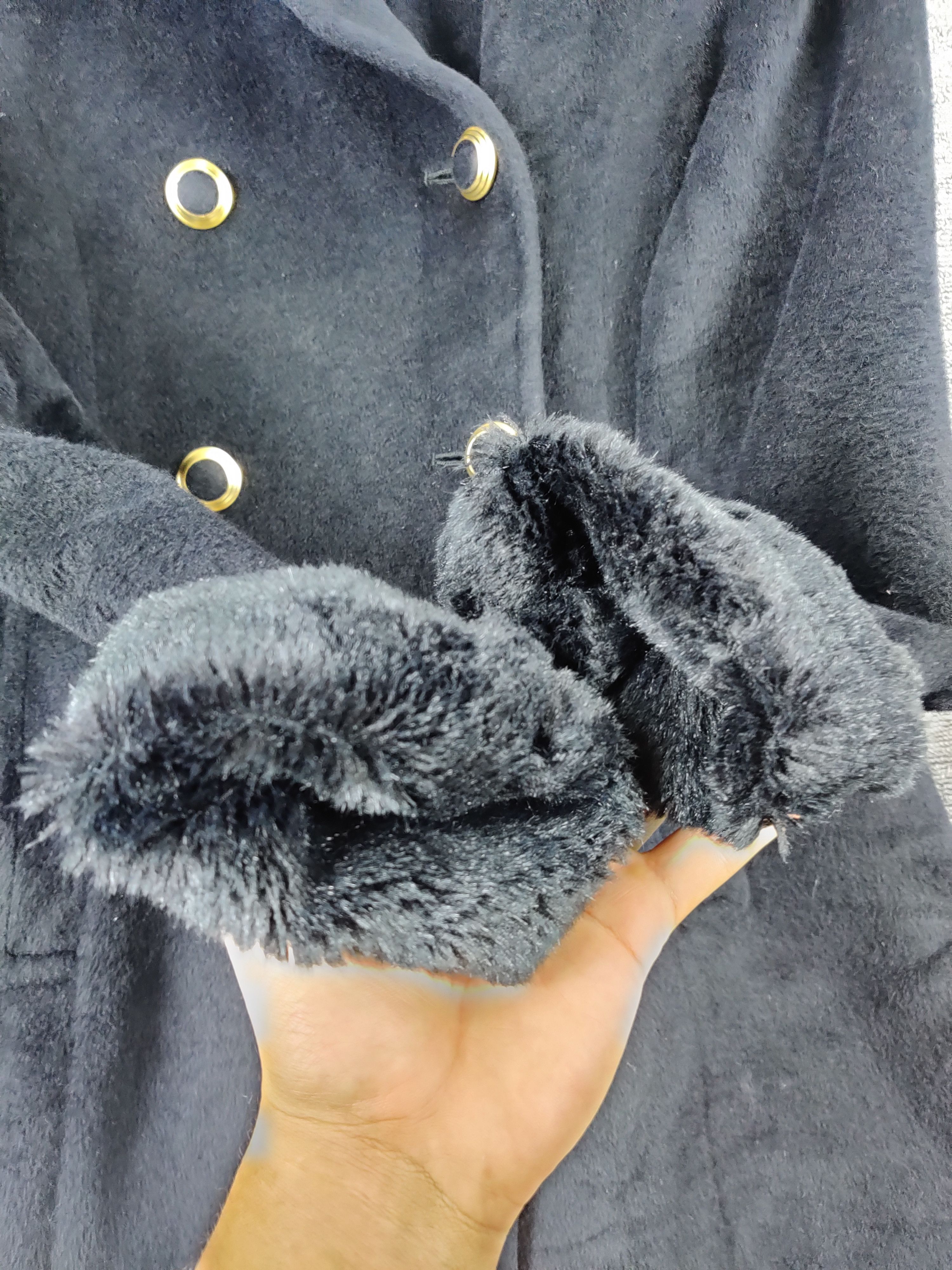 Japanese Brand Vintage Christine Double Breasted Fur Coat Size US M / EU 48-50 / 2 - 6 Thumbnail