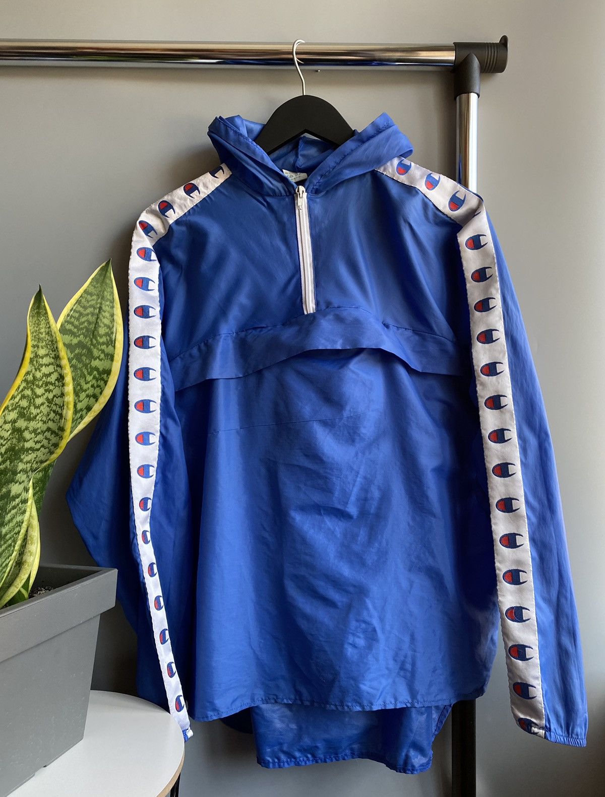 Champion × Vintage Vantage Champion Side Taped Logo Raincoat light jacket Size US M / EU 48-50 / 2 - 1 Thumbnail