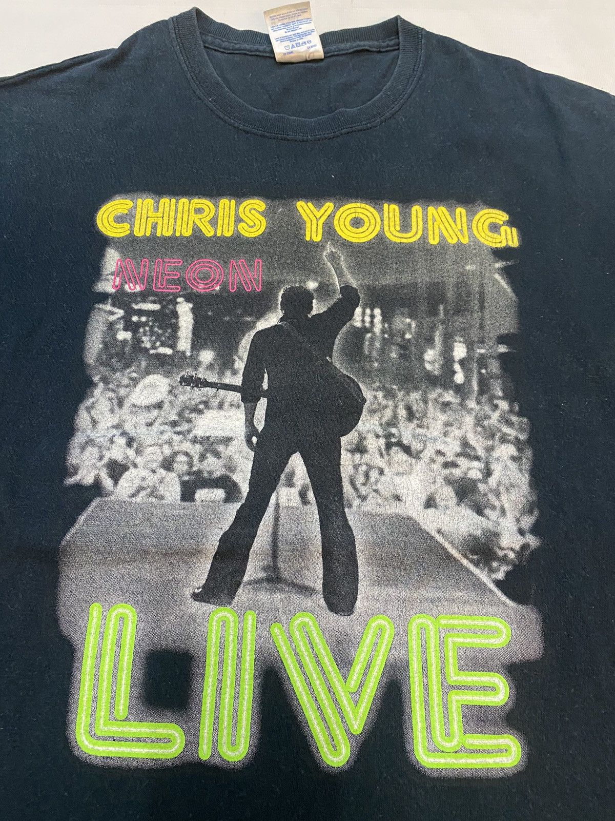 Band Tees Chris Young Tee Size US M / EU 48-50 / 2 - 2 Thumbnail