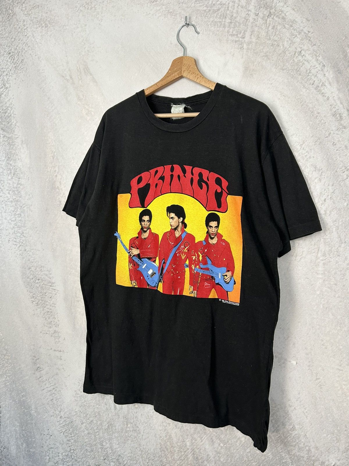 Band Tees Vintage Price 1990 Rare Art Graphic Rock Band Alternative Size US XL / EU 56 / 4 - 2 Thumbnail