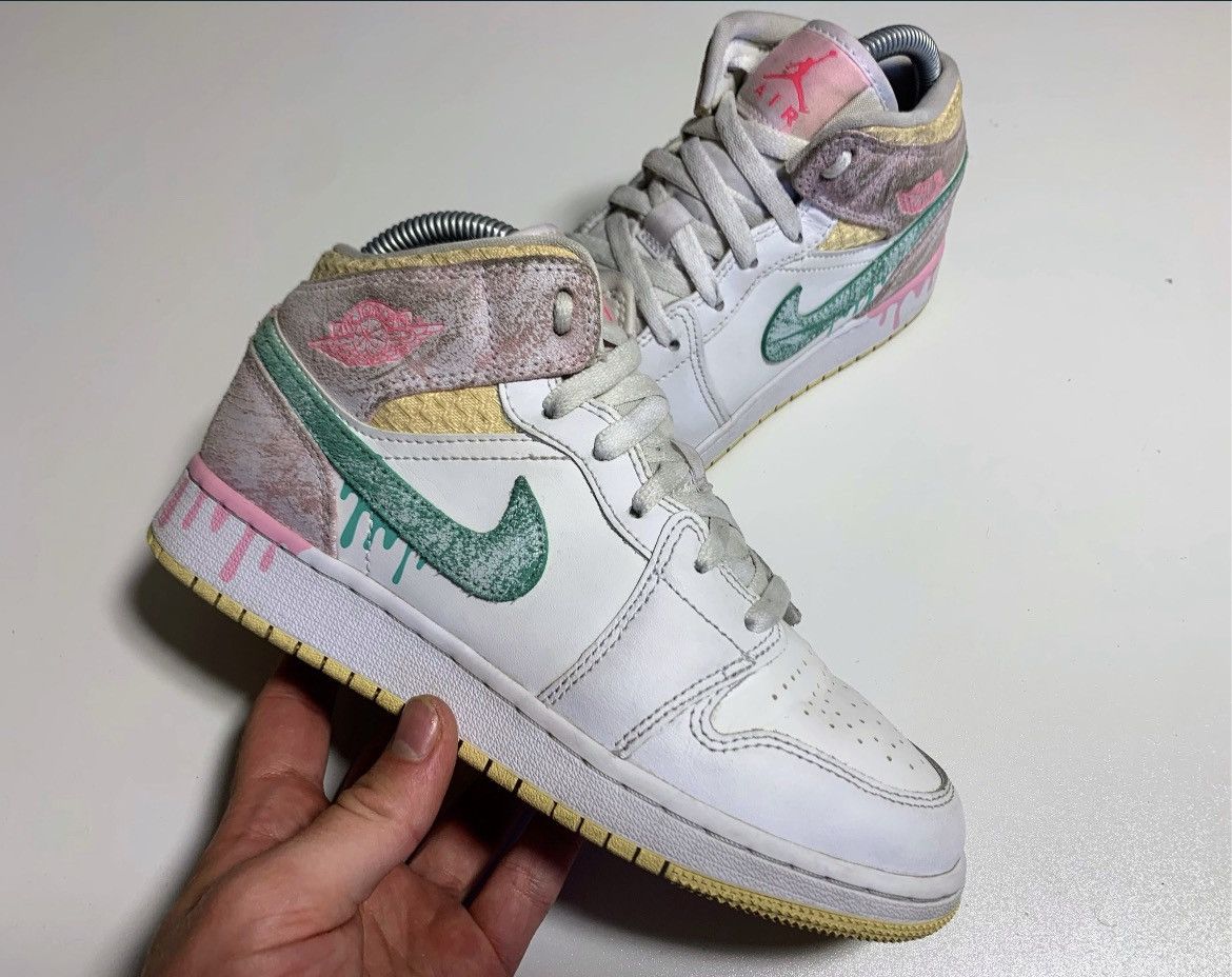 Jordan Brand Nike Air Jordan 1 Mid Paint Drip Ice Cream Pink 37 Size US 7 / IT 37 - 2 Thumbnail