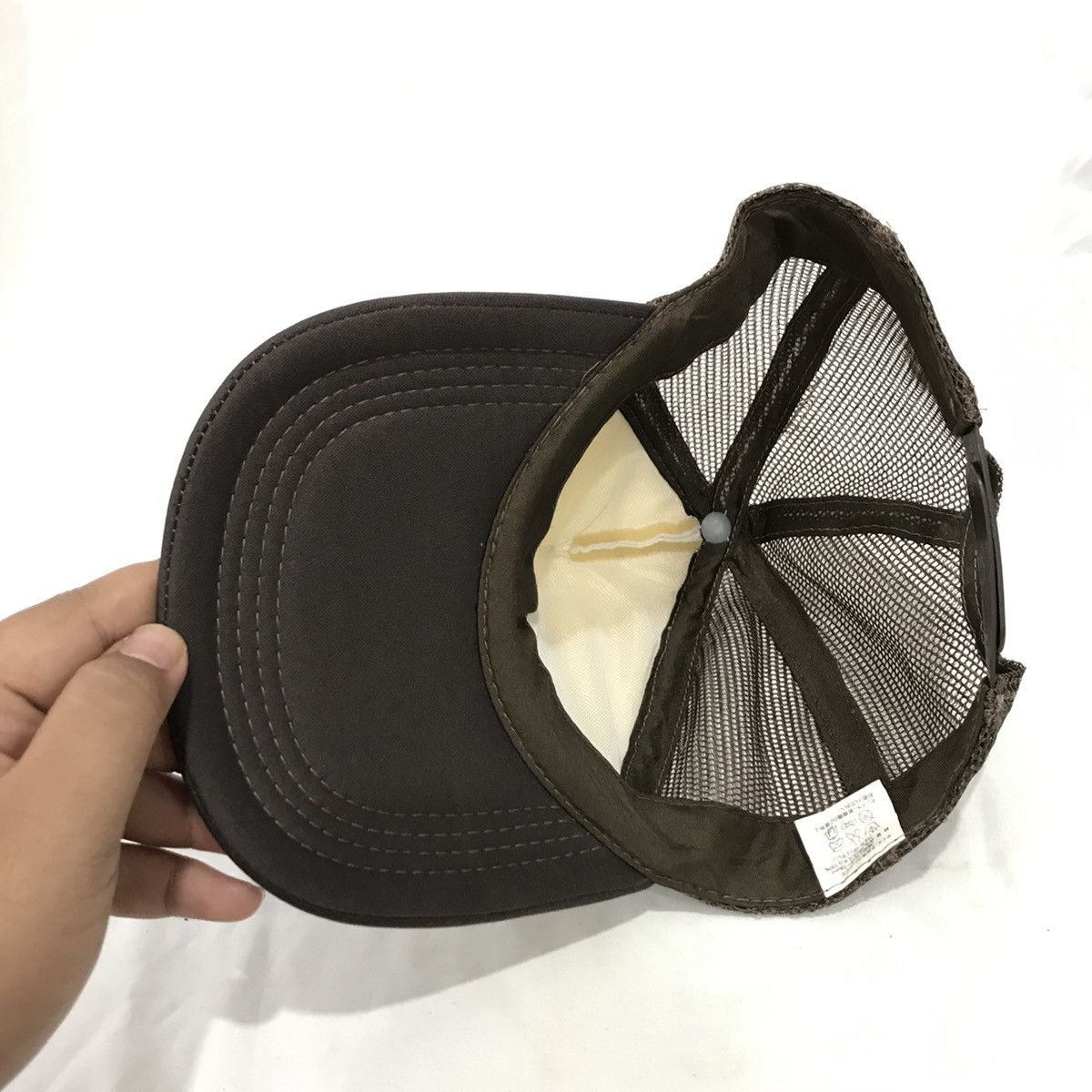 Designer Worldwide Standard Quality Trucker Hats Caps Size ONE SIZE - 6 Thumbnail