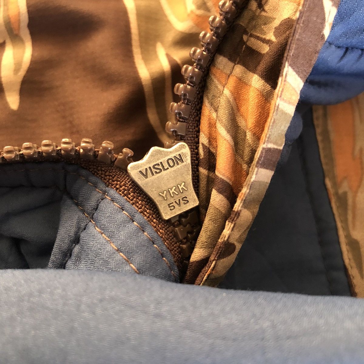 Columbia Vintage Columbia Tigerstripe Zipper Sweater Hoodie Size US L / EU 52-54 / 3 - 11 Thumbnail