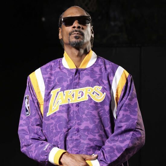Bape × Mitchell & Ness Mitchell & Ness × BAPE LAKERS WARM UP JACKET snoop Size US M / EU 48-50 / 2 - 2 Thumbnail