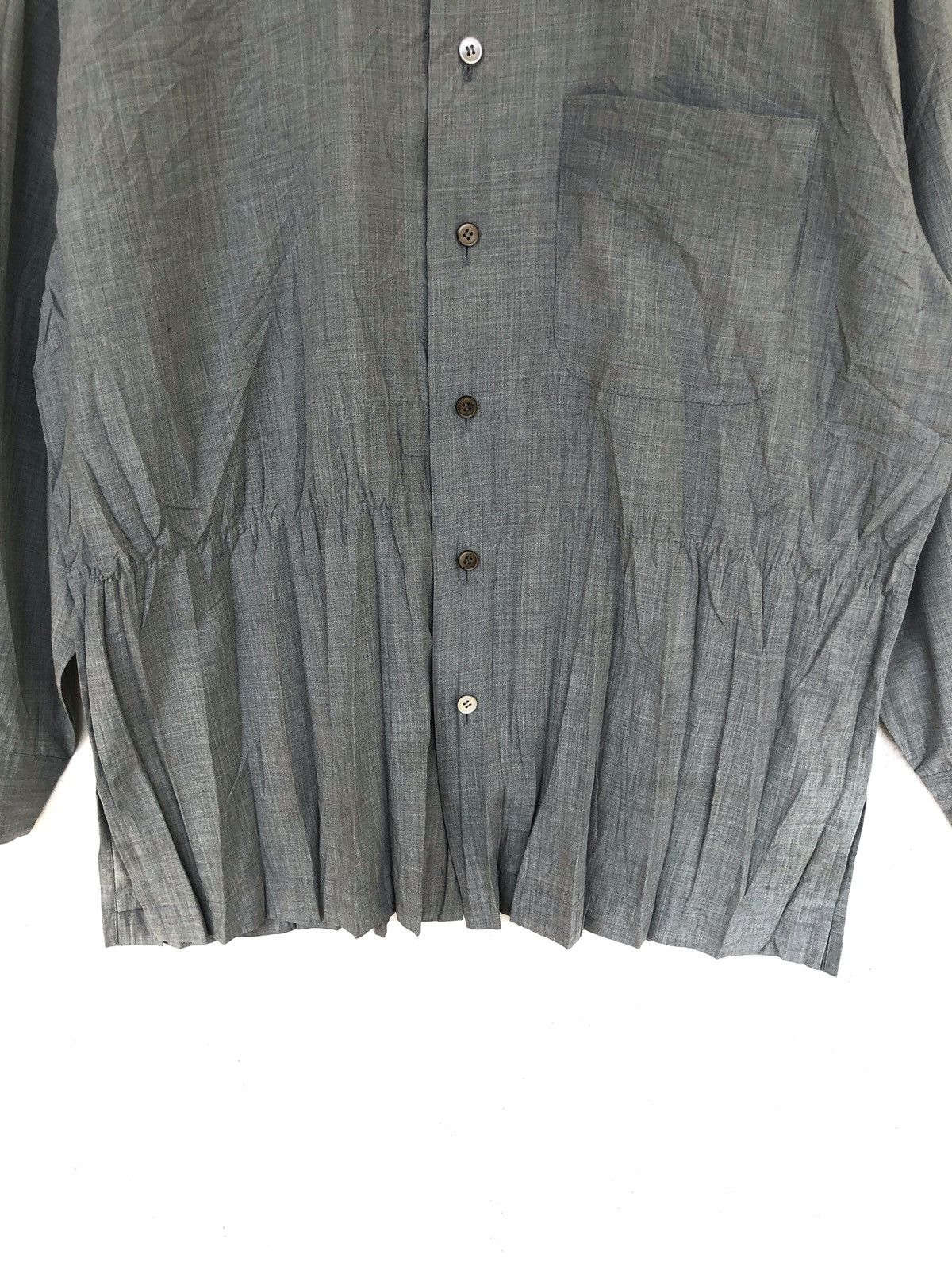 Pleats Please Issey Miyake Issey Miyake Unusual Pleat Bottom O/S Button Shirt Size US L / EU 52-54 / 3 - 3 Thumbnail