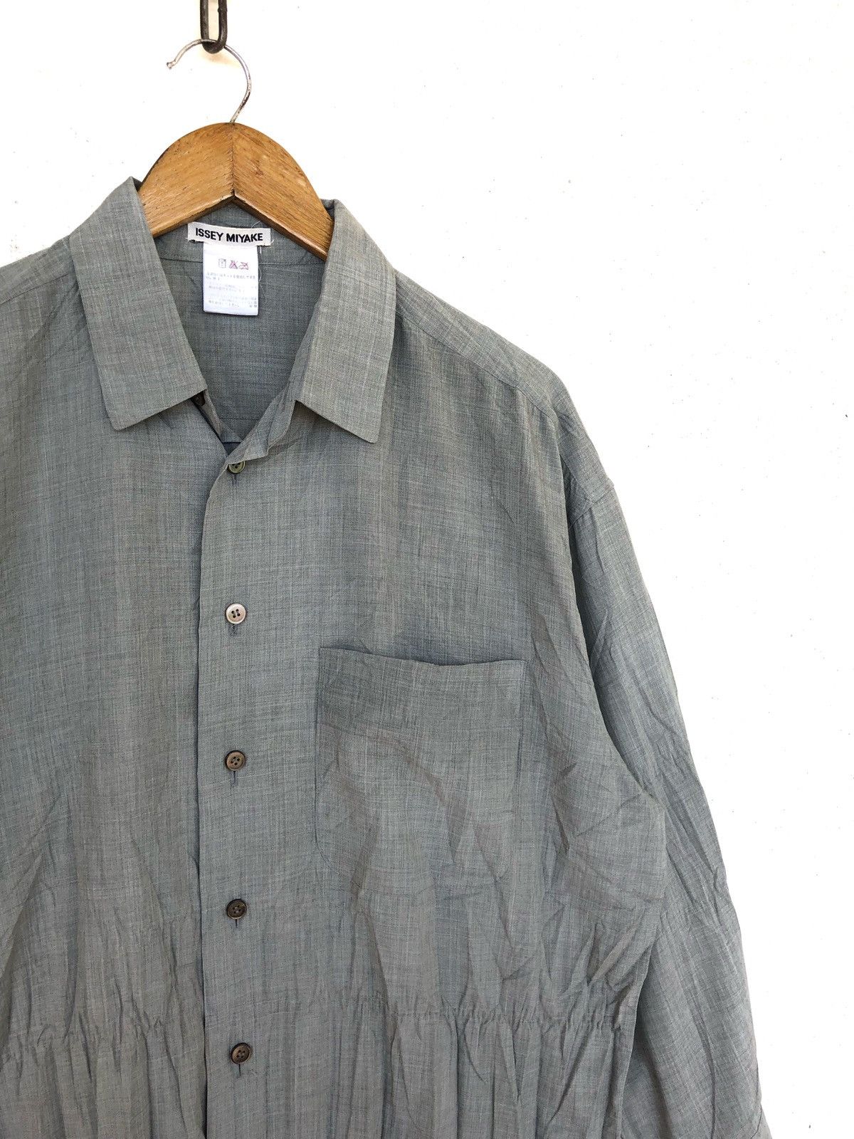 Pleats Please Issey Miyake Issey Miyake Unusual Pleat Bottom O/S Button Shirt Size US L / EU 52-54 / 3 - 2 Thumbnail