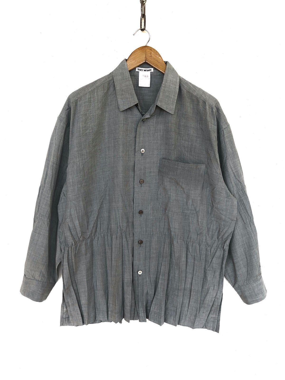 Pleats Please Issey Miyake Issey Miyake Unusual Pleat Bottom O/S Button Shirt Size US L / EU 52-54 / 3 - 1 Thumbnail
