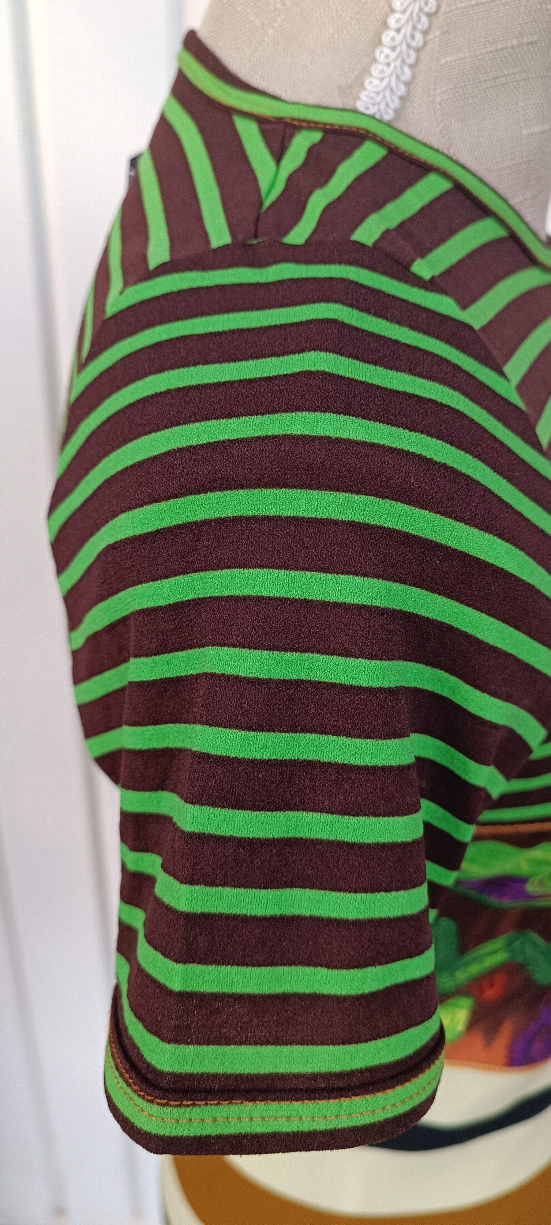 Jean Paul Gaultier 90's - Egyptian hieroglyphics-inspired motifs top Size M / US 6-8 / IT 42-44 - 24 Thumbnail
