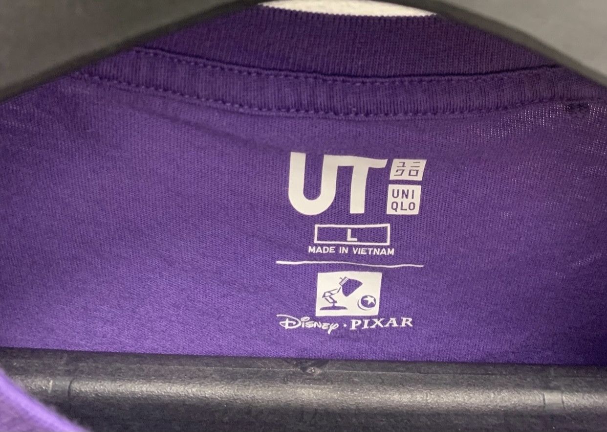 Disney Uniqlo Disney buzz big logo t-shirt L size Size US L / EU 52-54 / 3 - 3 Thumbnail