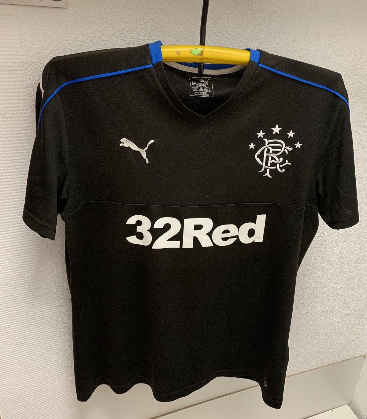 Puma Glasgow Rangers Puma soccer jersey black Xl 32Red Size US XL / EU 56 / 4 - 1 Thumbnail