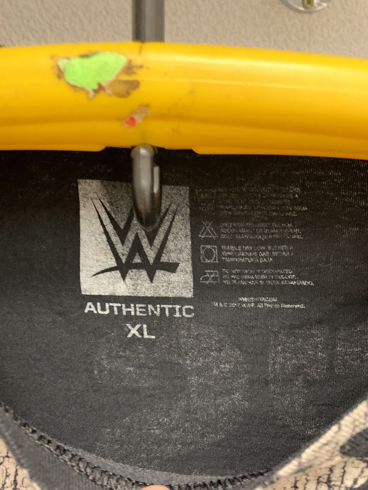 WWE Rey misterio 619 thang big logo wwe wrestling Xl t-shirt Size US XL / EU 56 / 4 - 3 Thumbnail