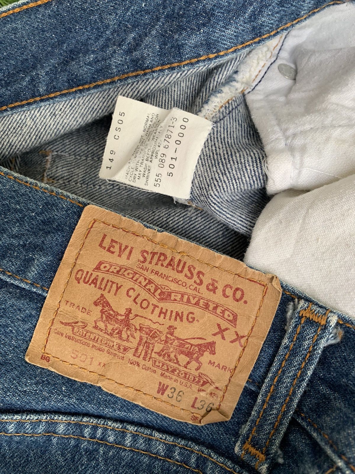 Levi's × Levi's Vintage Clothing × Vintage Vintage 90s Levi’s 501xx Button Fly Denim Jeans Size US 34 / EU 50 - 12 Thumbnail