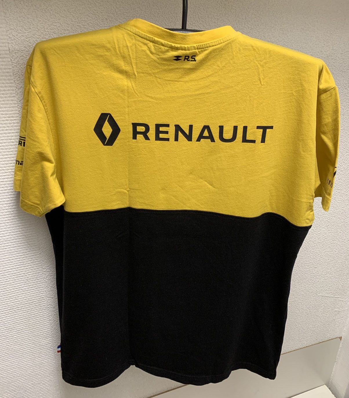 Formula 1 Renault sport formula uno yellow big logo t-shirt Xxl as Size US XXL / EU 58 / 5 - 2 Thumbnail