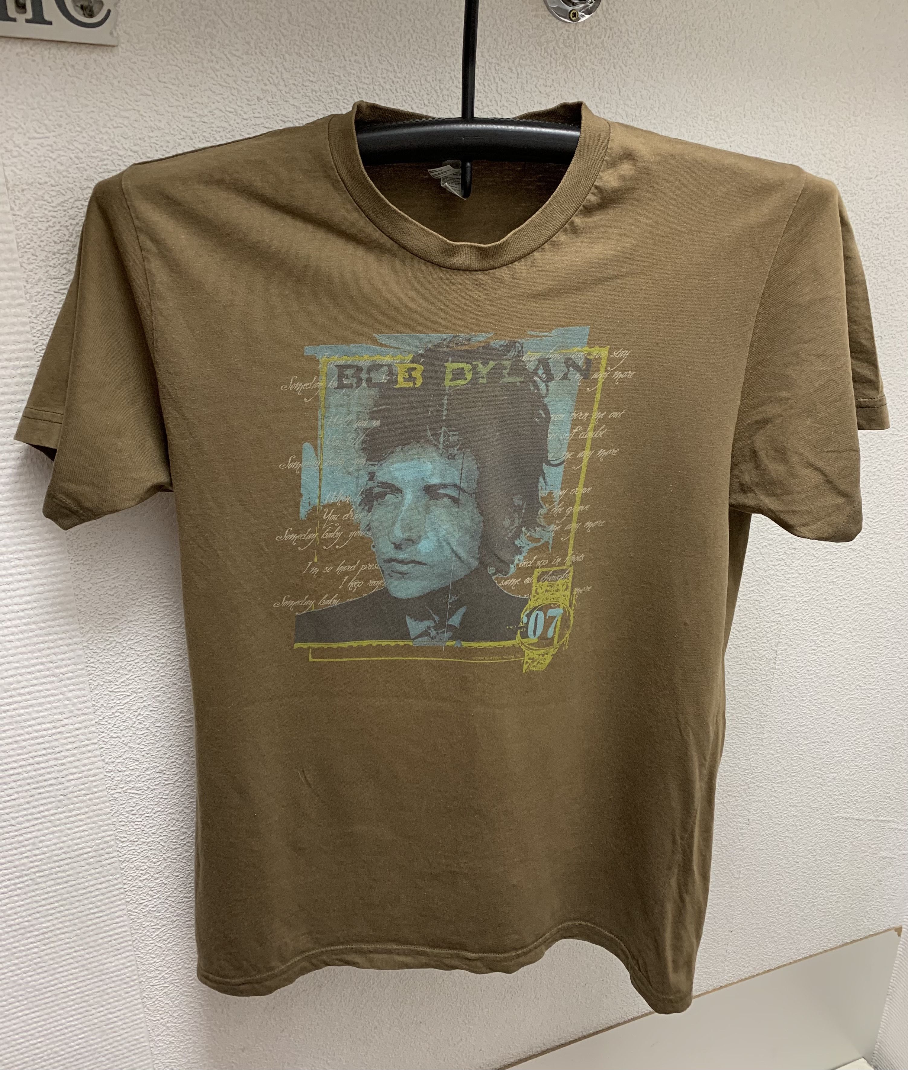 Band Tees Bob Dylan big logo t-shirt M sz Size US M / EU 48-50 / 2 - 1 Thumbnail