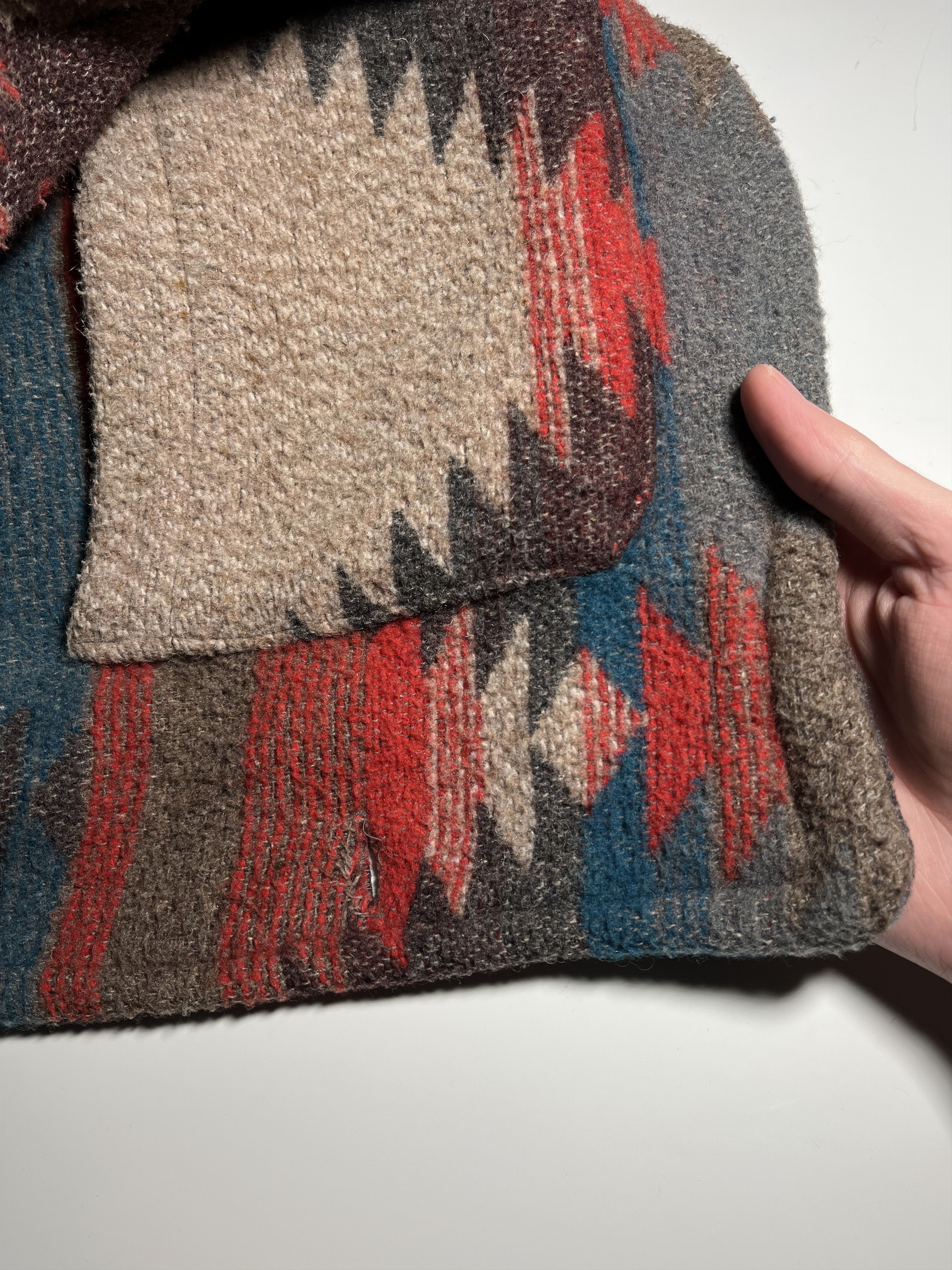 Native × Vintage Vintage 90s Aztec Pattern Wool Coat Jacket Size L Size US L / EU 52-54 / 3 - 11 Thumbnail