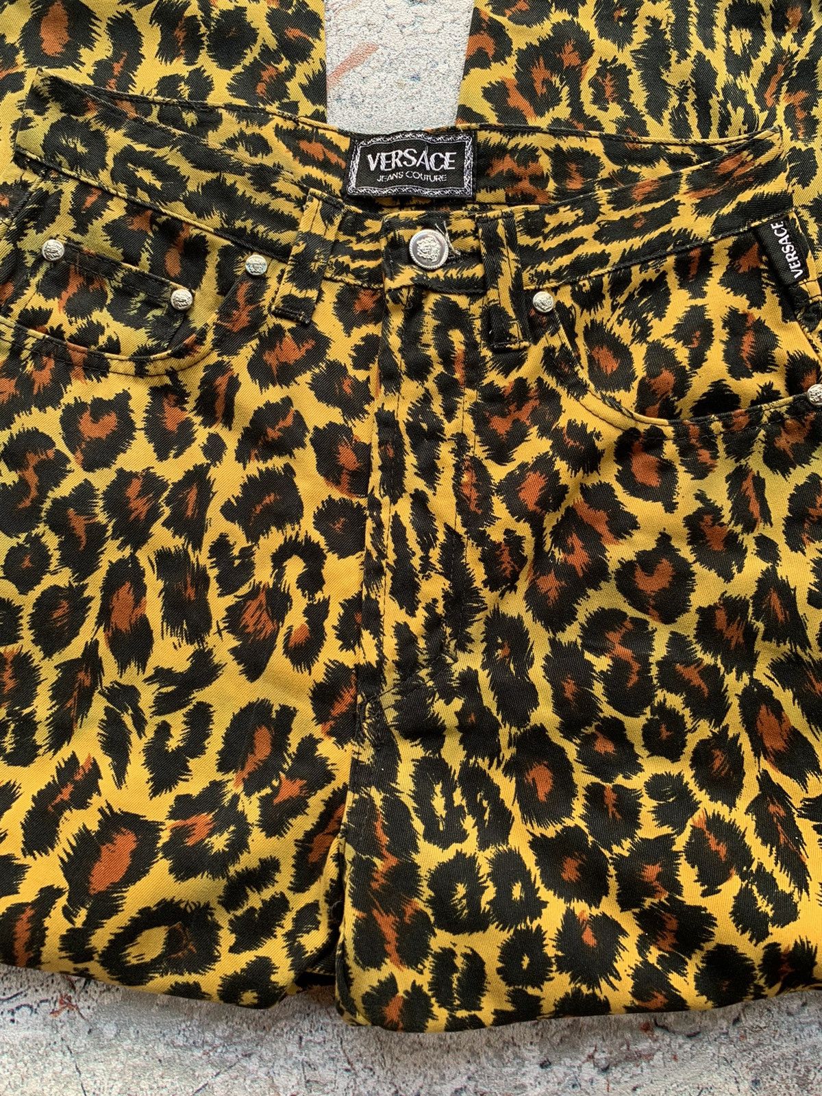 RARE DESIGN VERSACE JEANS COUTURE LEOPARD PANTS