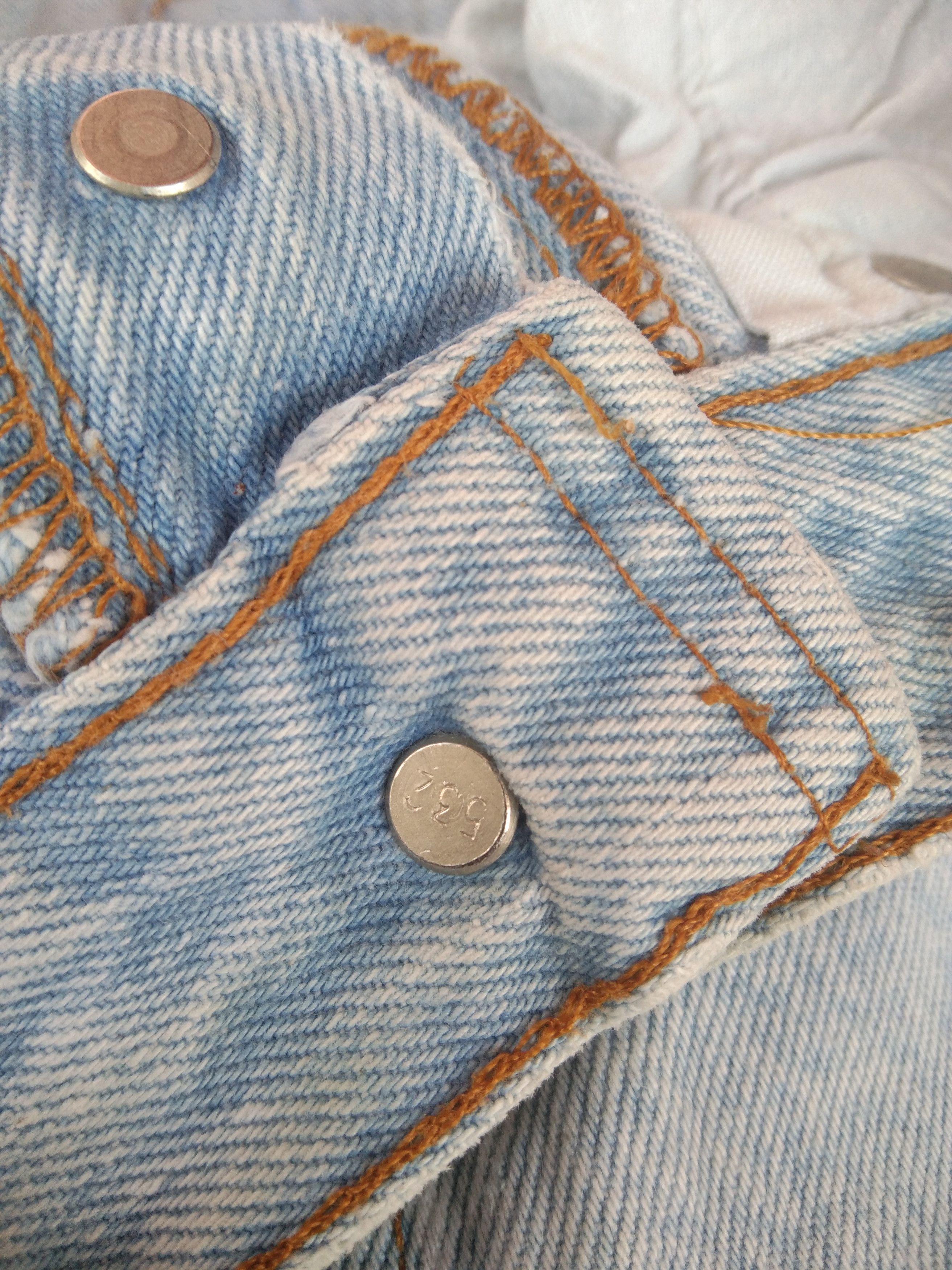 Levi's 80s Vintage Levi's 501 Made In USA Distressed Jeans 31x34 Size US 31 - 8 Thumbnail