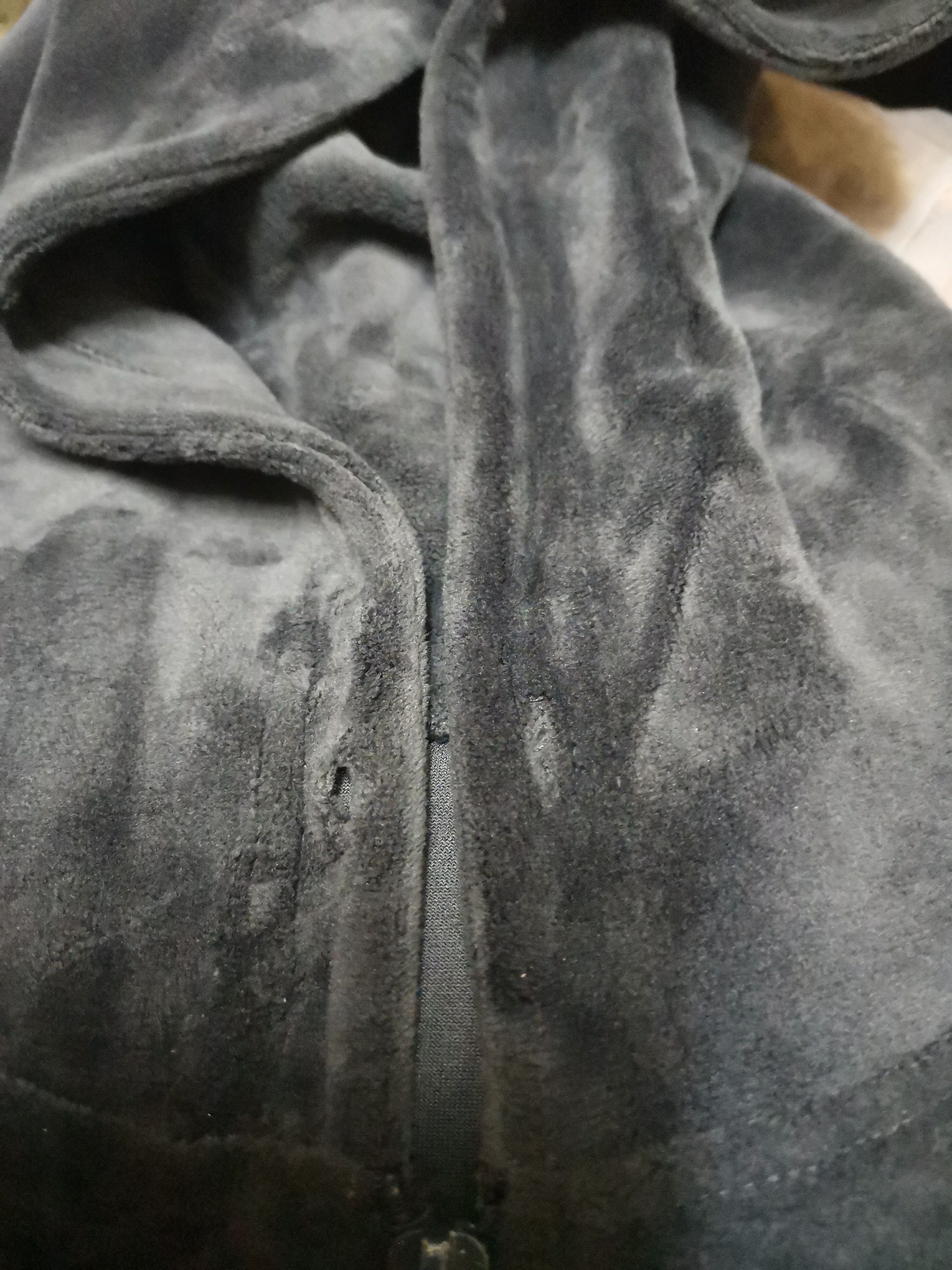If Six Was Nine Vintage Skull Marijuana Velvet Hoodie Size US L / EU 52-54 / 3 - 7 Thumbnail
