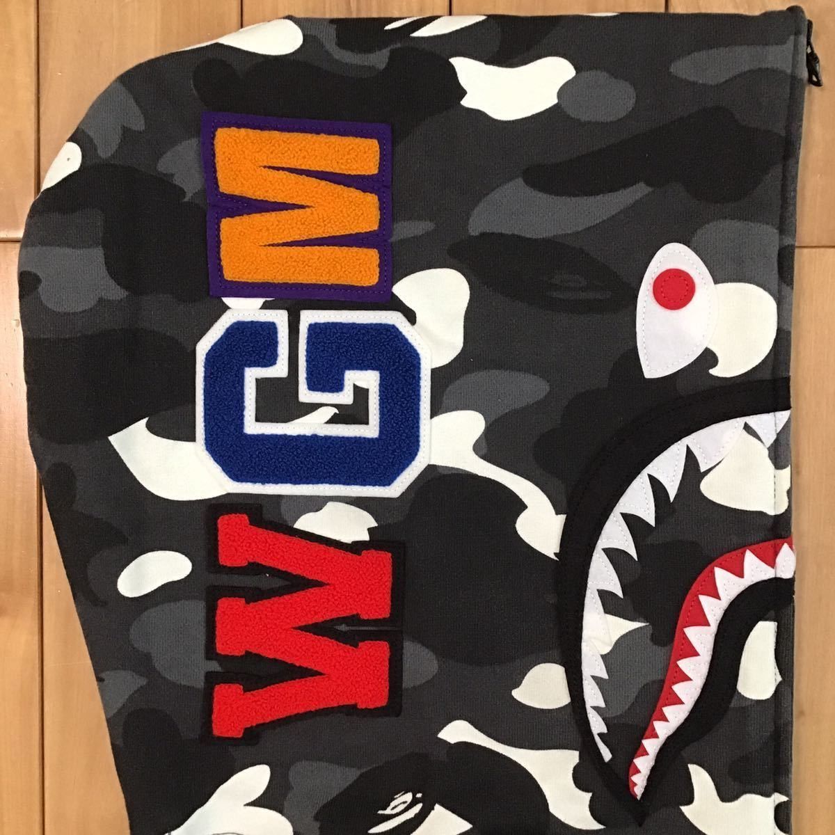 💫glow in the dark💫 city camo Shark full zip hoodie 2XL