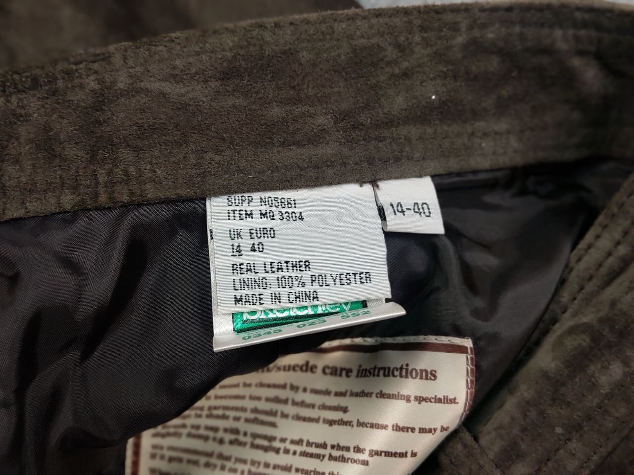 Japanese Brand Vintage 90's Japan dark brown suede leather Women's Pants Size 32" / US 10 / IT 46 - 14 Thumbnail