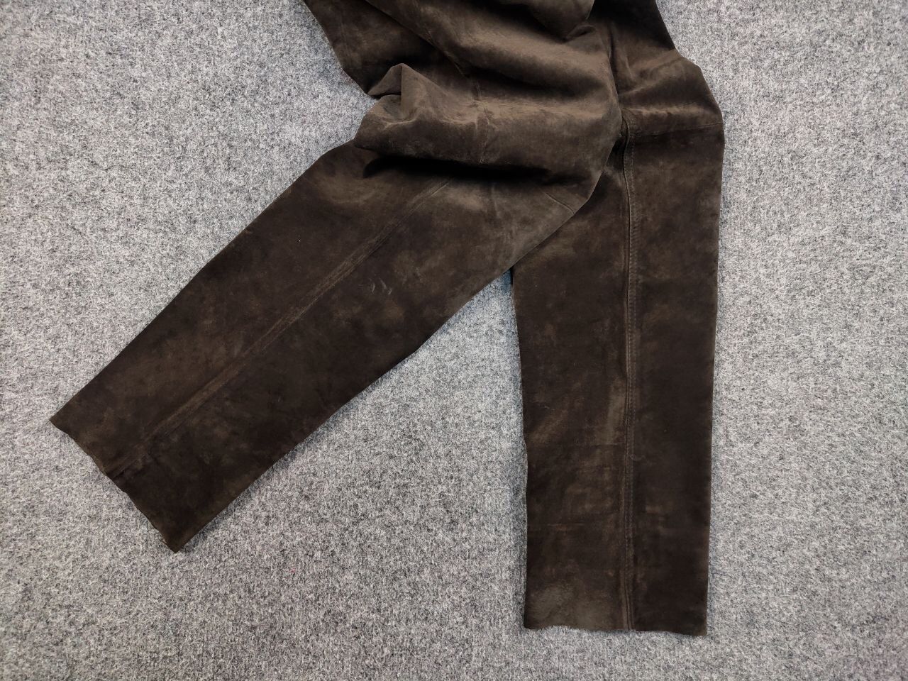 Japanese Brand Vintage 90's Japan dark brown suede leather Women's Pants Size 32" / US 10 / IT 46 - 4 Thumbnail