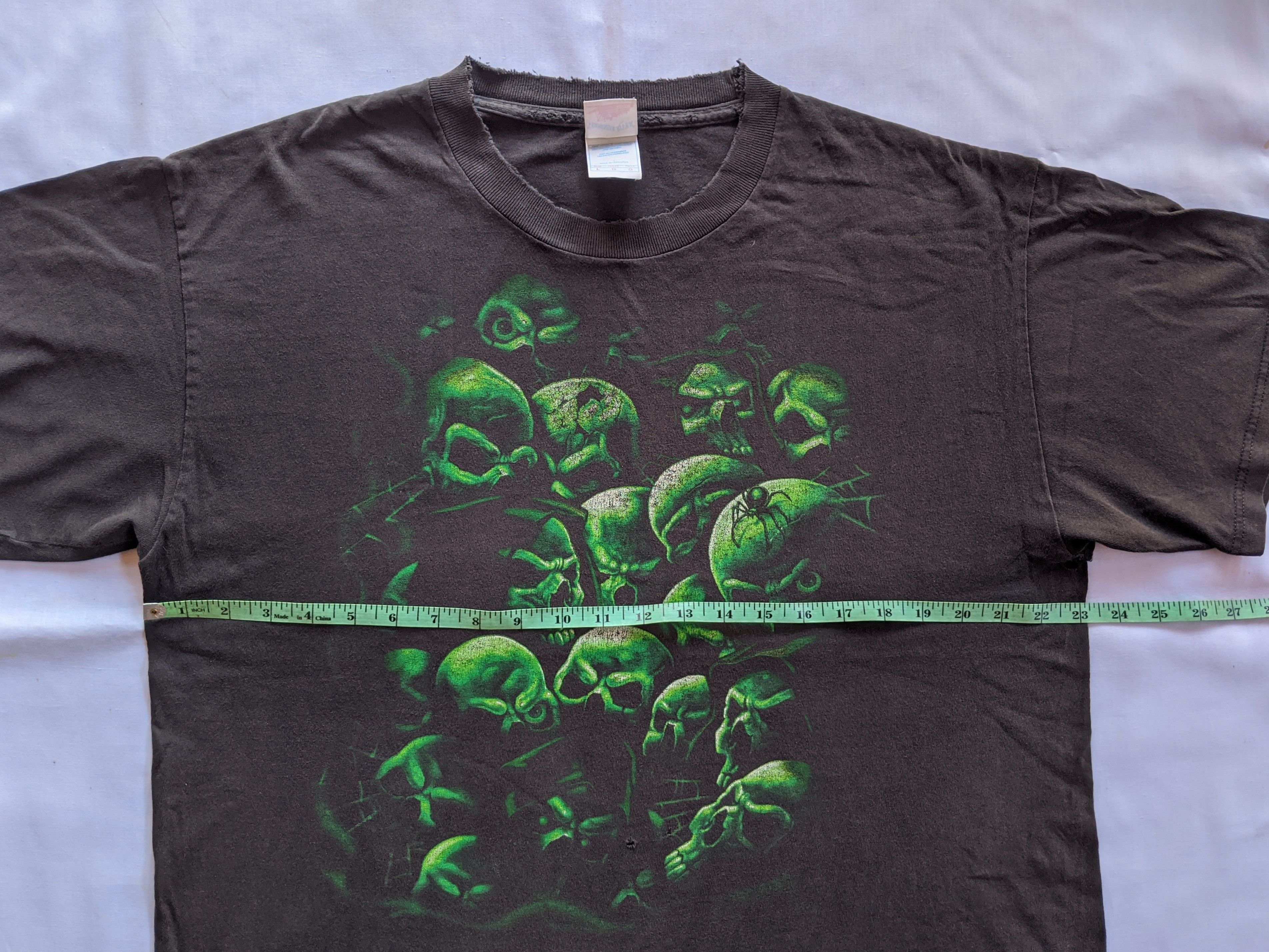 Liquid Blue × Vintage Vintage 90s skull fullprint like liquid blue Size US L / EU 52-54 / 3 - 5 Thumbnail