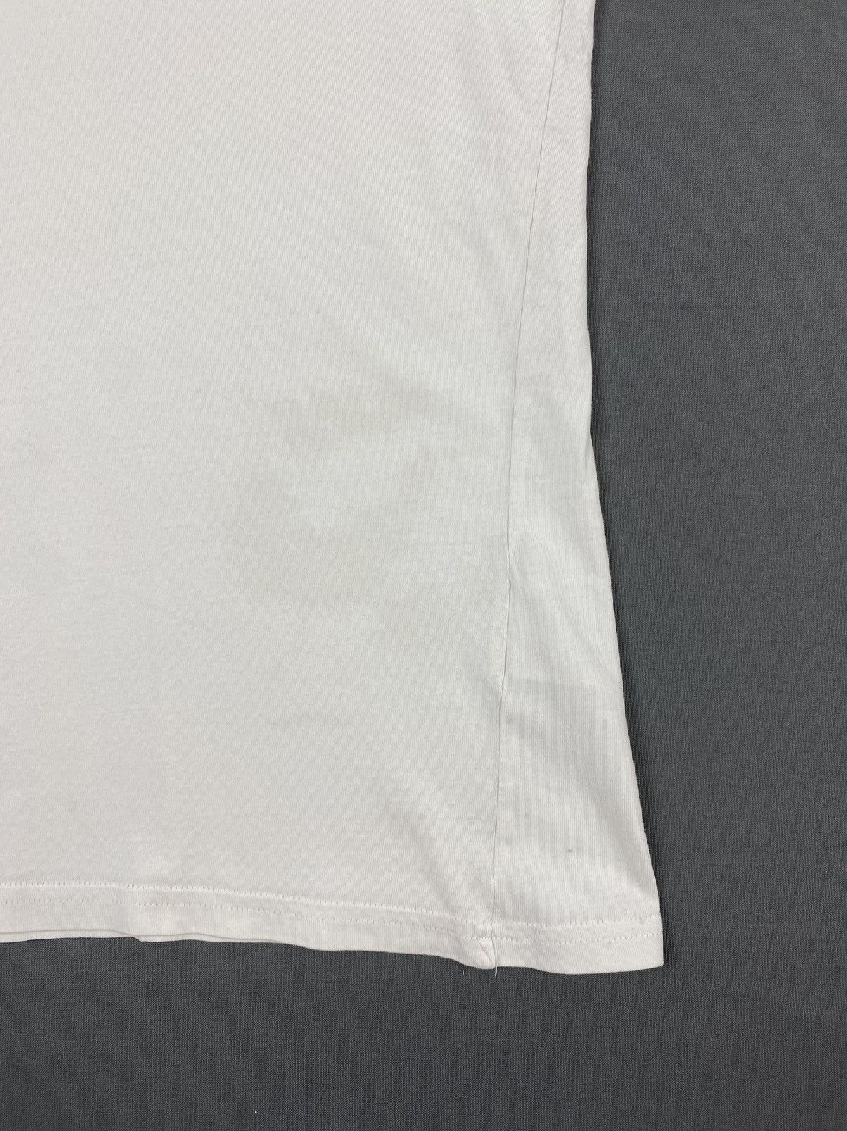 Carhartt 2000’s Vintage Trashed Carhartt Script Logo Tee Size US L / EU 52-54 / 3 - 2 Thumbnail