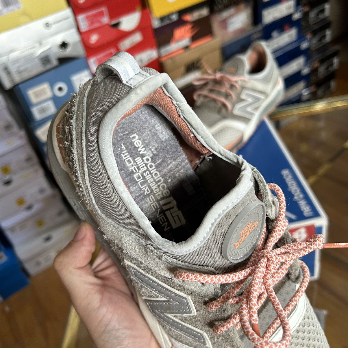 Japanese Brand MRL247MT NEW BALANCE TOKYO RAT LiGHT GREY BRiGHT PiNK MANGO Size US 9 / EU 42 - 6 Thumbnail